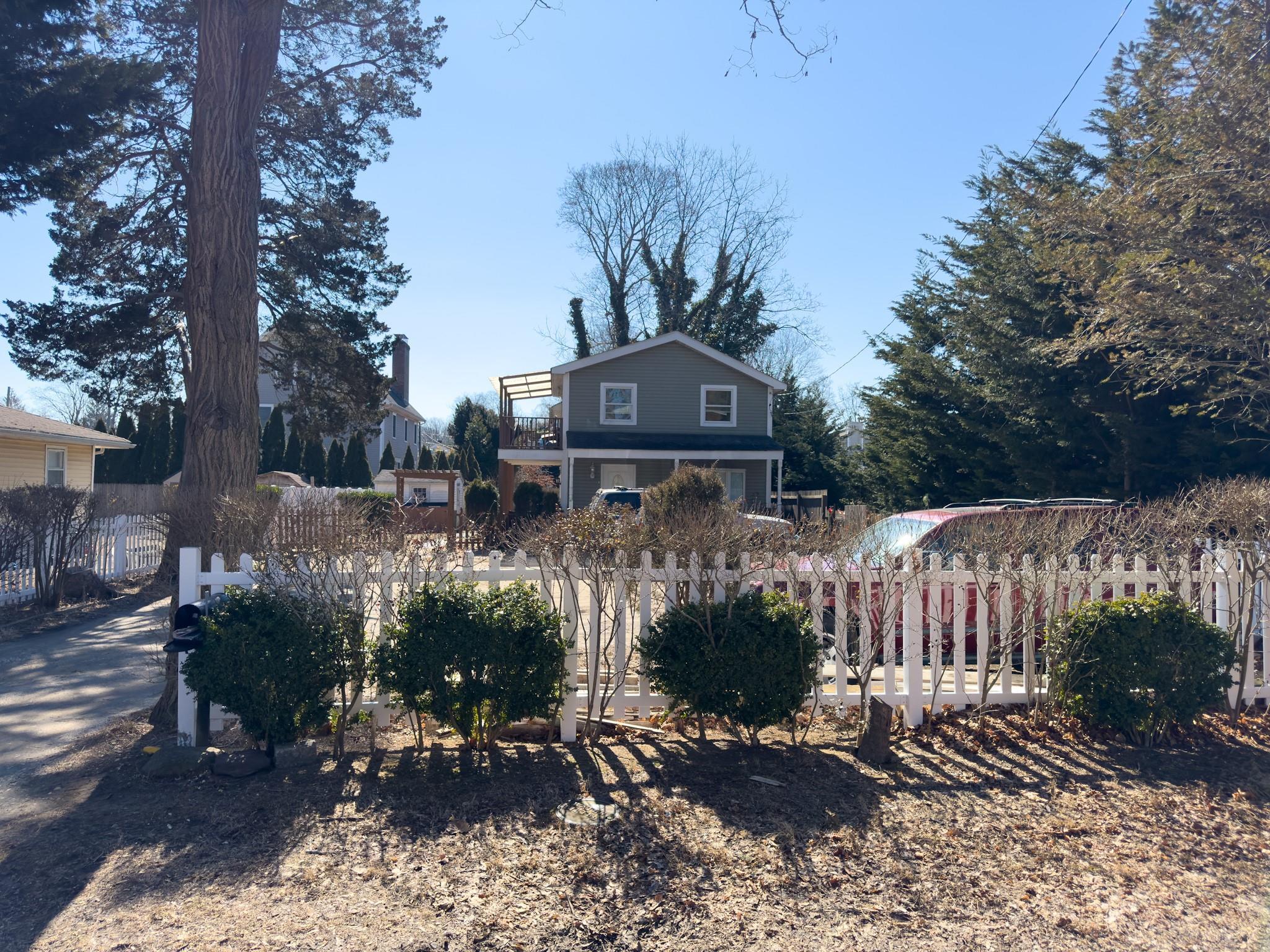 Single Family Flint  Suffolk County, NY 11944, MLS-828349-6