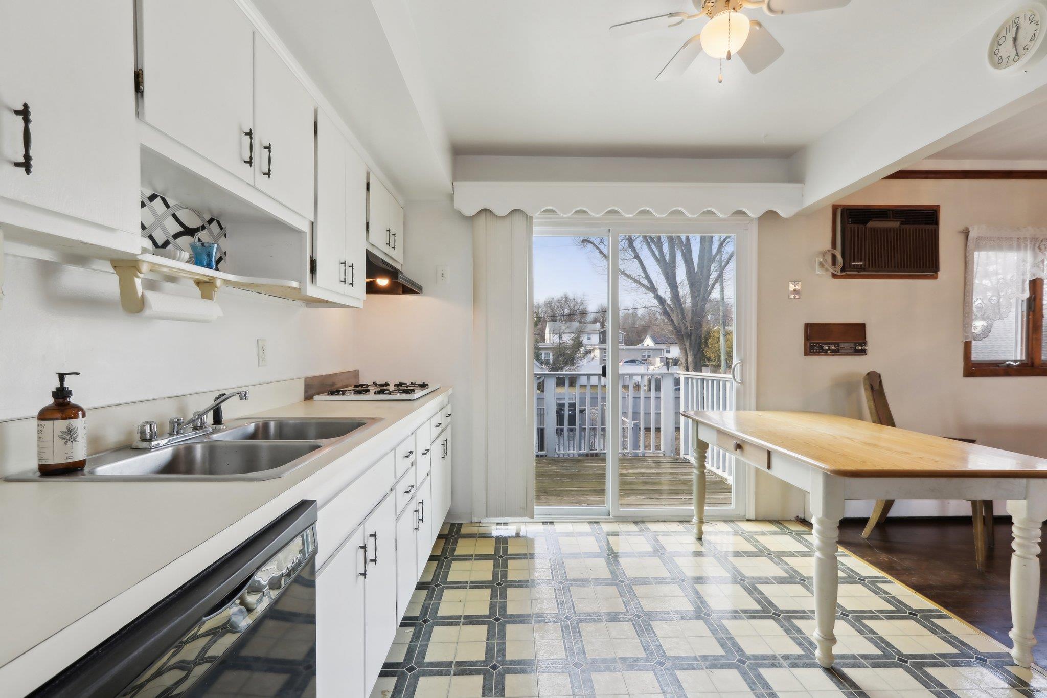 Single Family Lafayette  Rockland County, NY 10993, MLS-828377-12