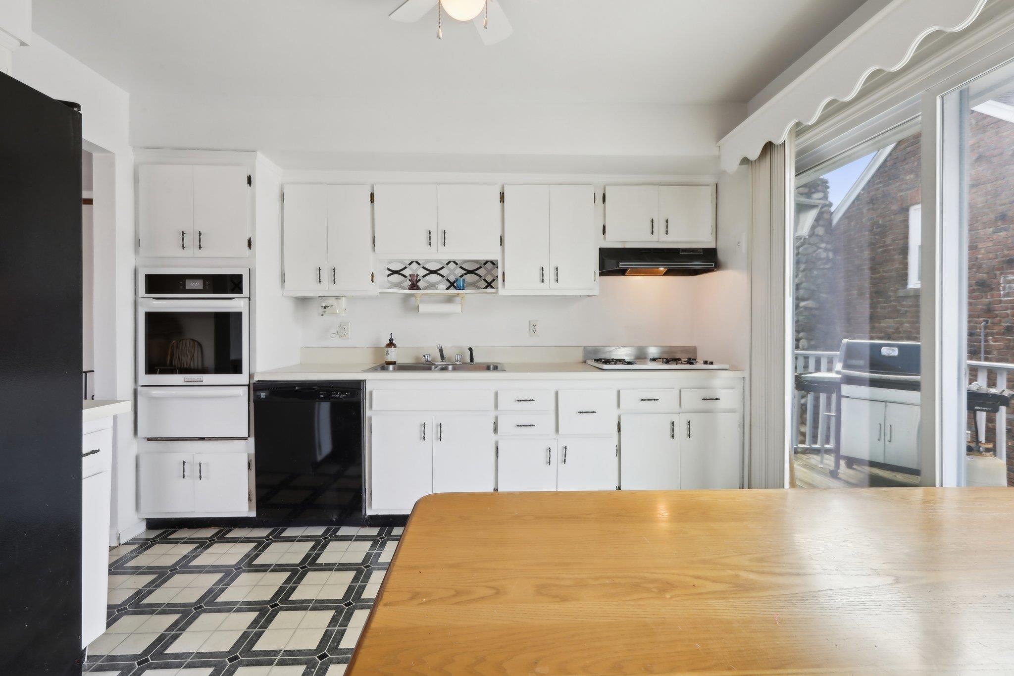 Single Family Lafayette  Rockland County, NY 10993, MLS-828377-13