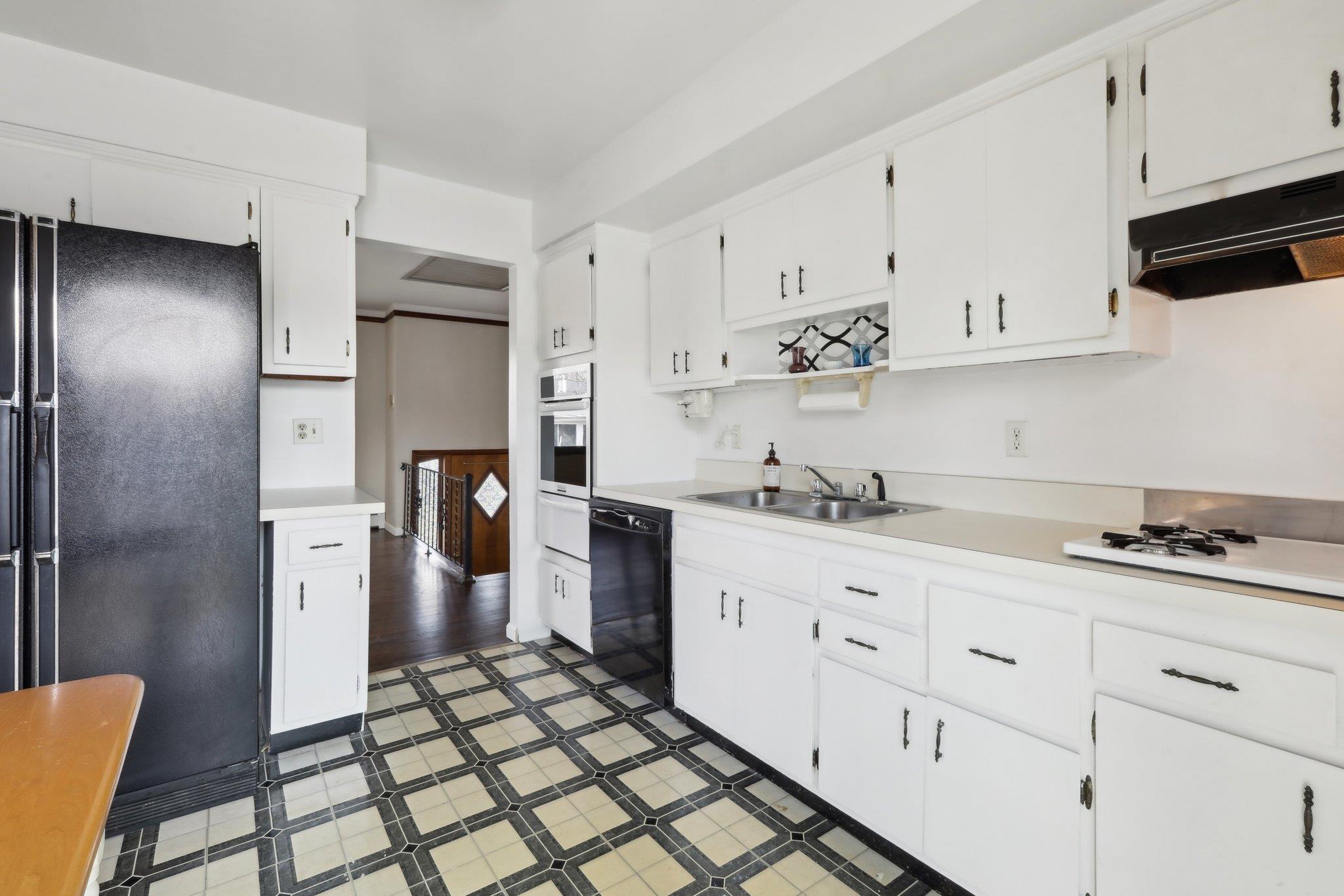 Single Family Lafayette  Rockland County, NY 10993, MLS-828377-14