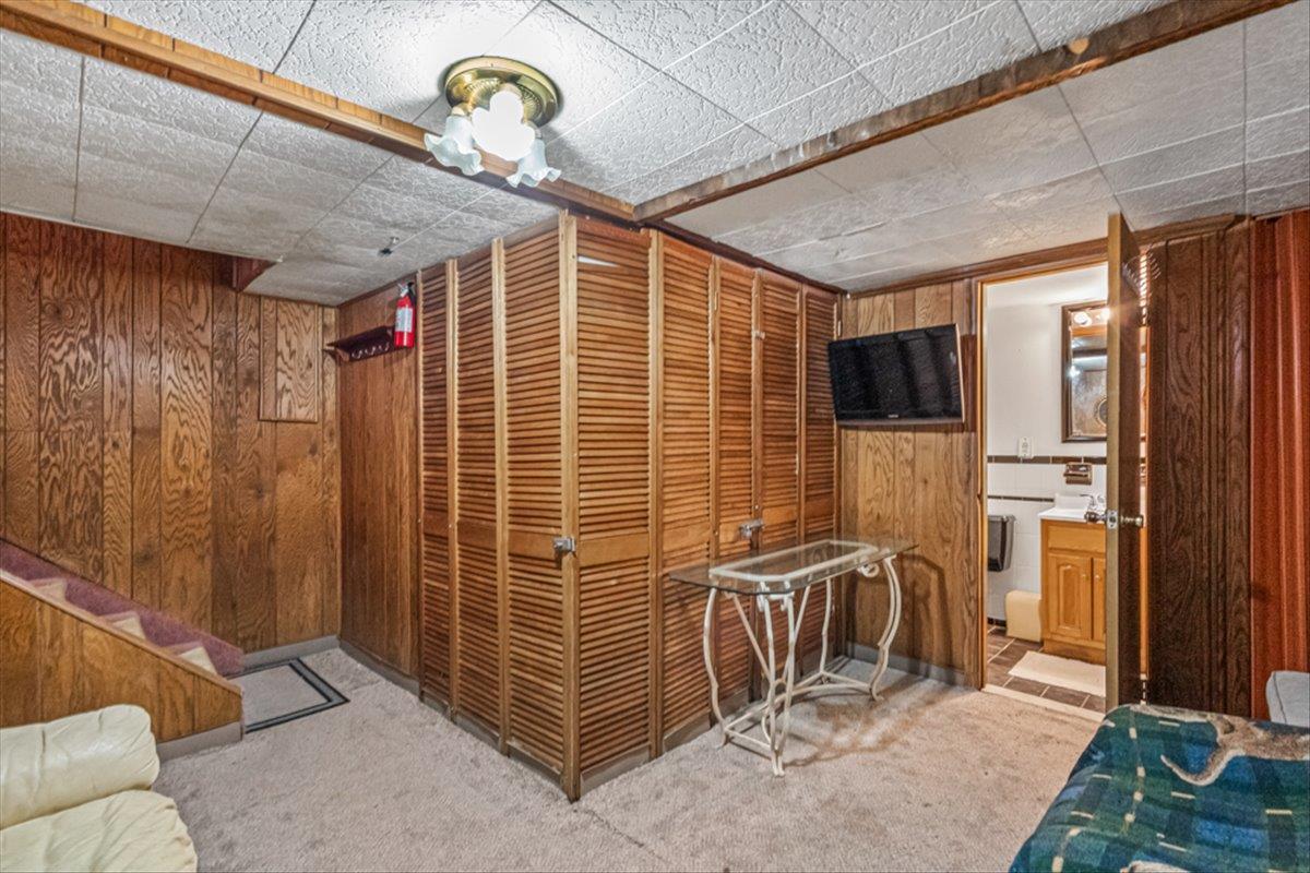 Single Family Leaf  Suffolk County, NY 11722, MLS-828378-23