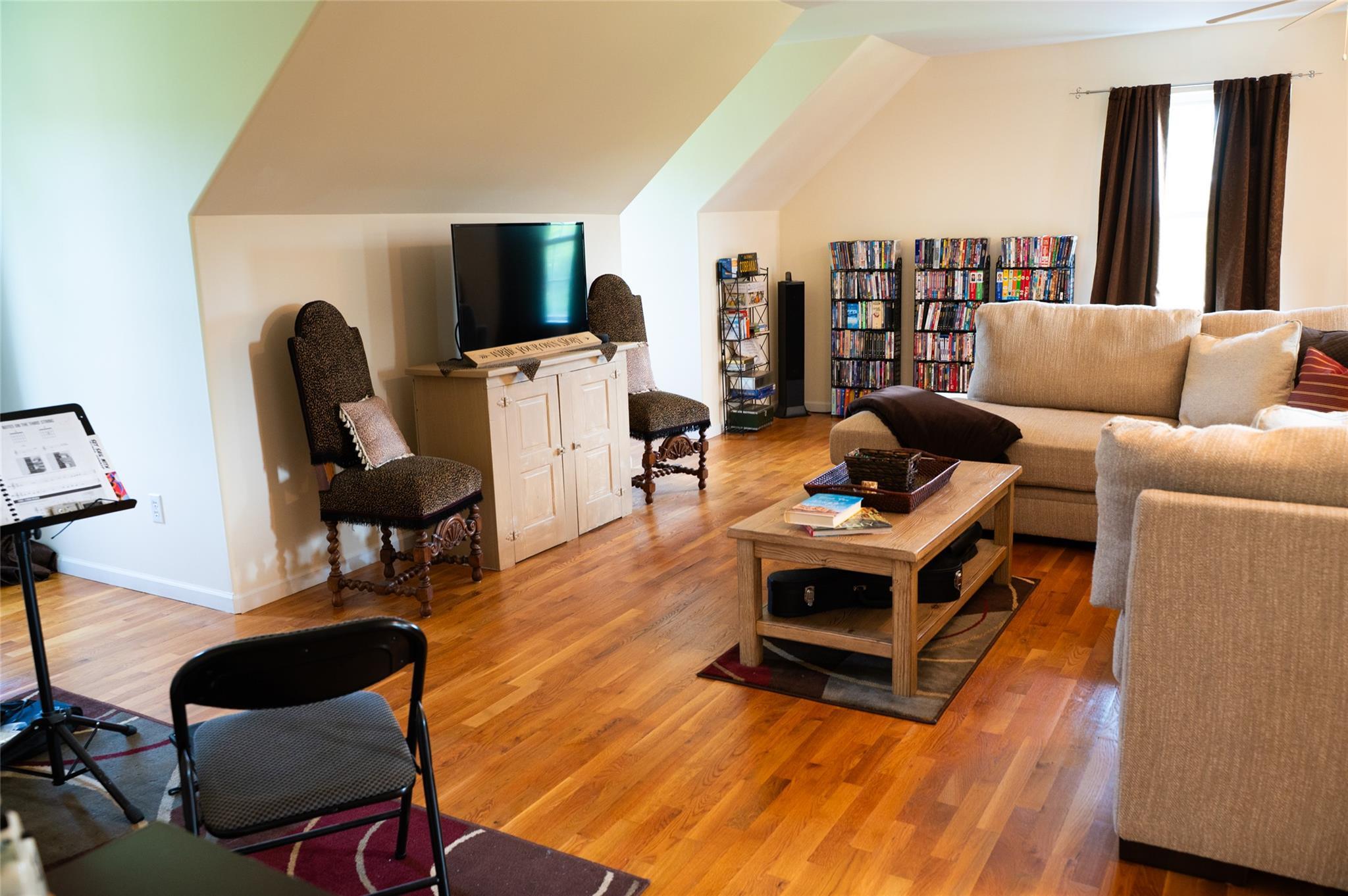 Single Family Victorian  Ulster County, NY 12547, MLS-828431-22