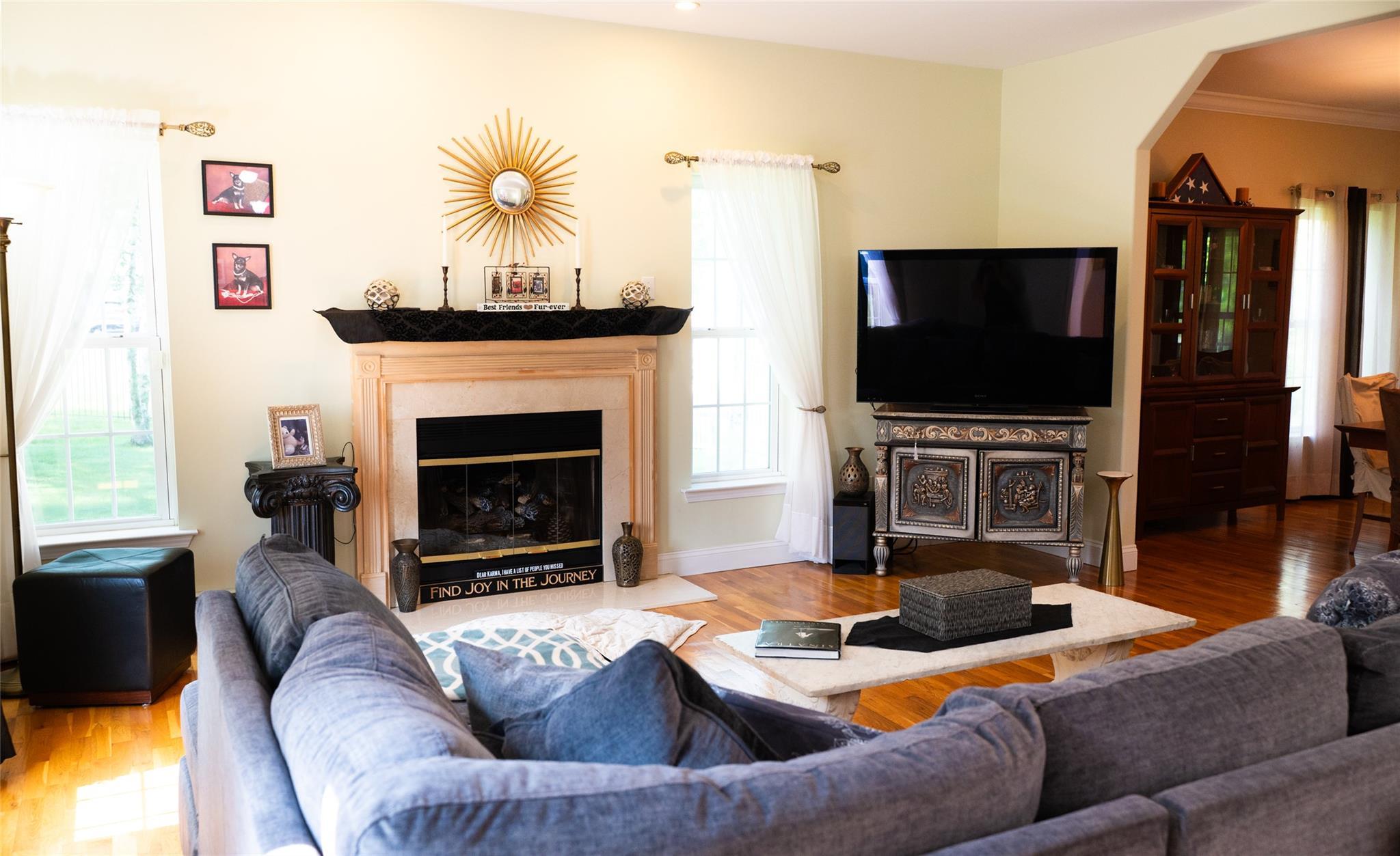 Single Family Victorian  Ulster County, NY 12547, MLS-828431-8