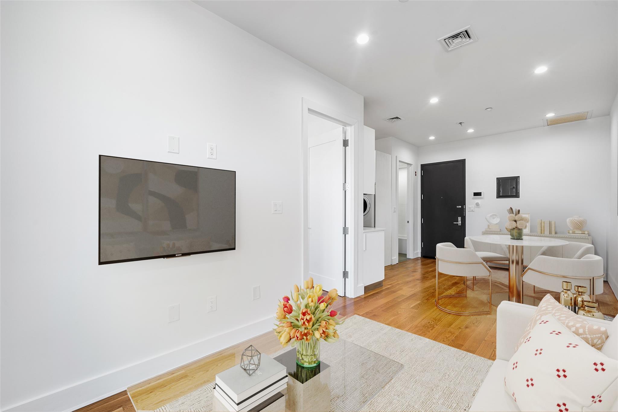 Condo Broadway  Brooklyn, NY 11207, MLS-828483-12