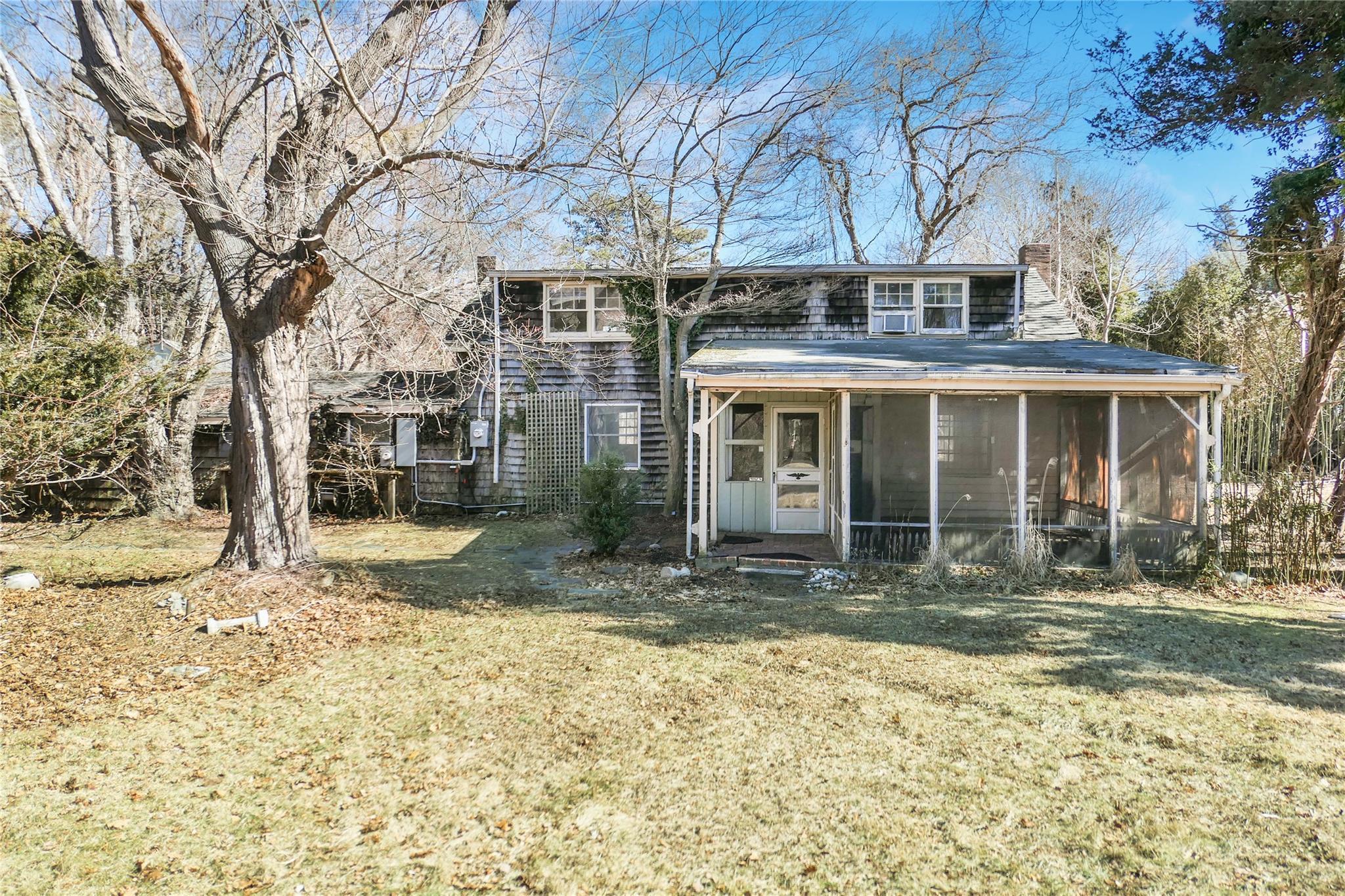Single Family Burnett  Suffolk County, NY 11719, MLS-828492-5
