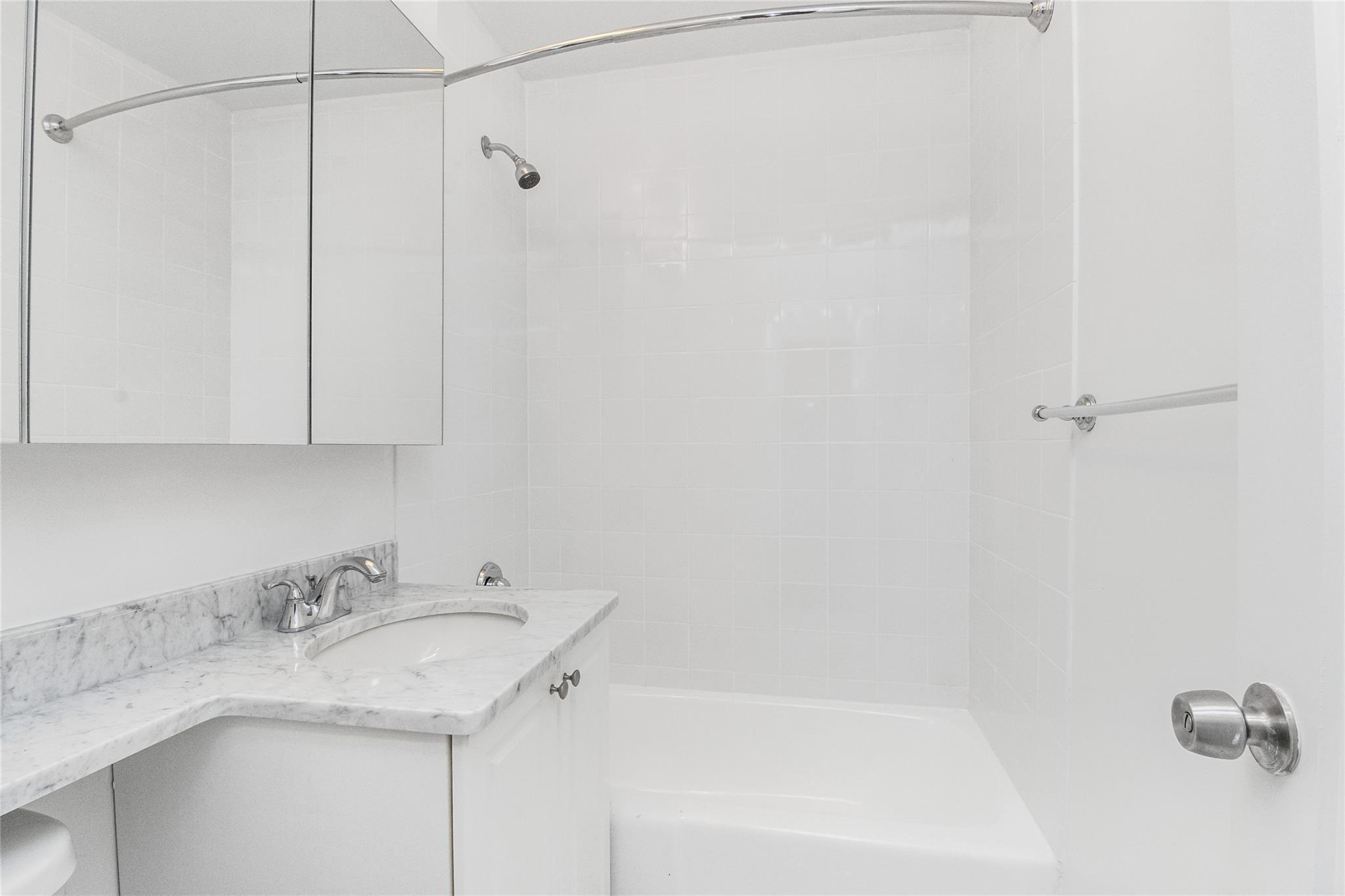 Coop Johnson  Bronx, NY 10463, MLS-828556-6
