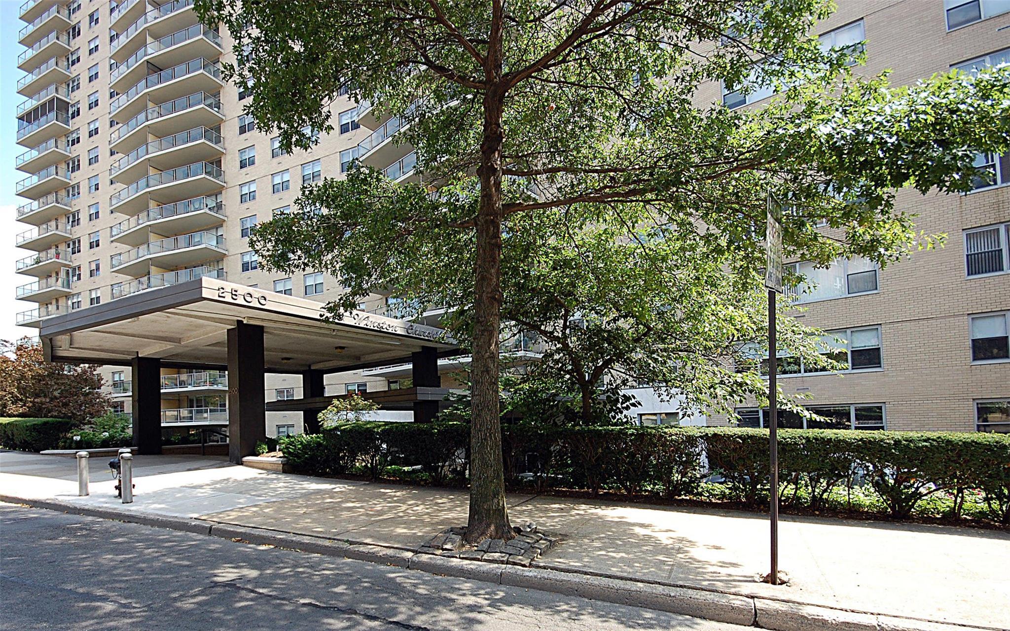 Coop Johnson  Bronx, NY 10463, MLS-828556-8