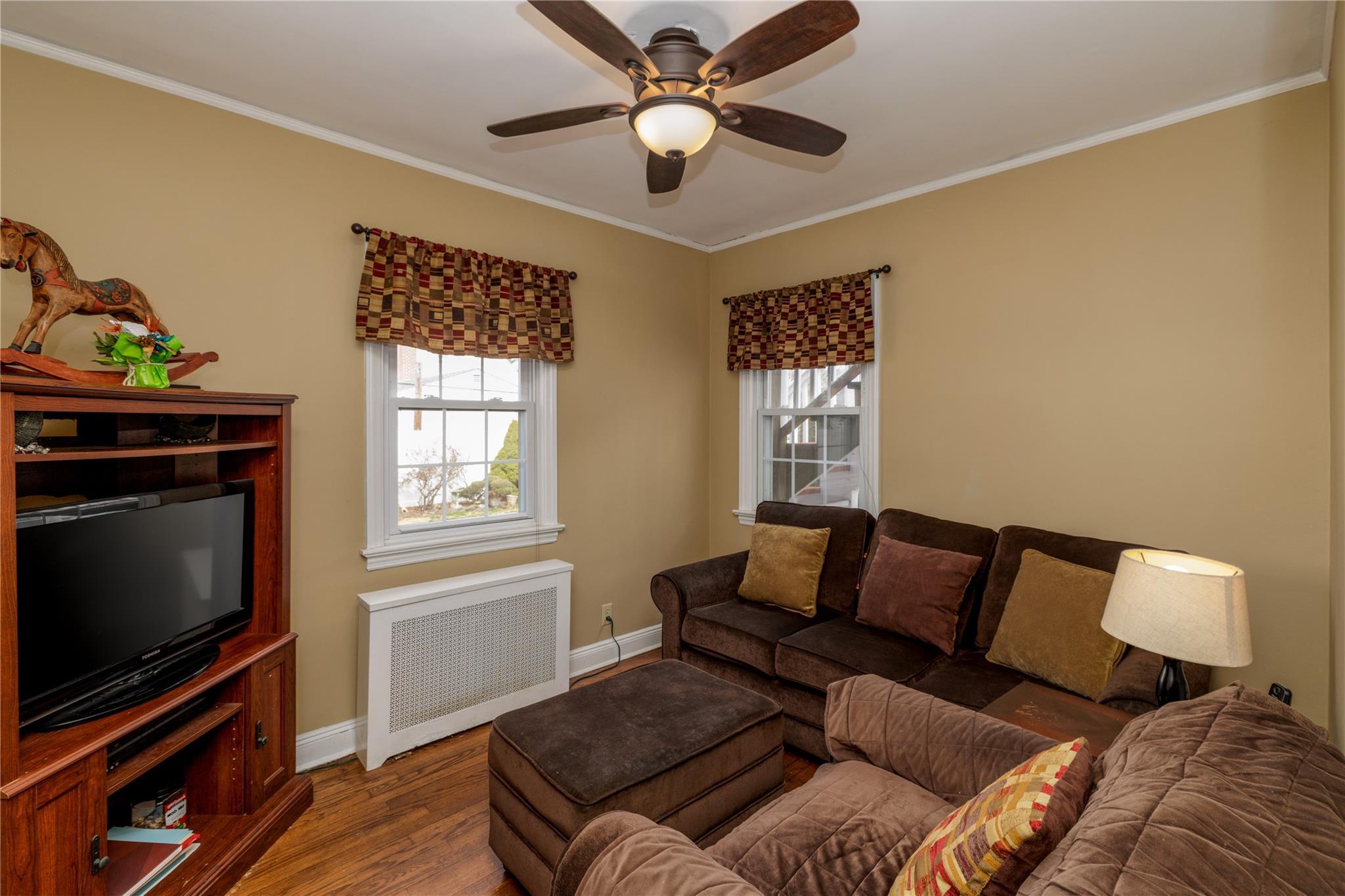 Single Family Lincoln  Nassau County, NY 11040, MLS-828576-12