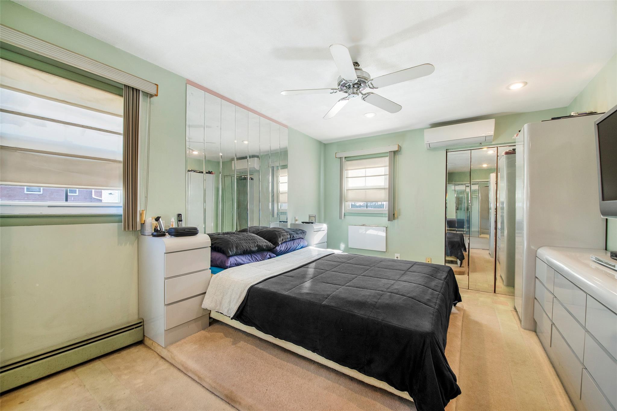 Single Family 99th  Queens, NY 11414, MLS-828602-28
