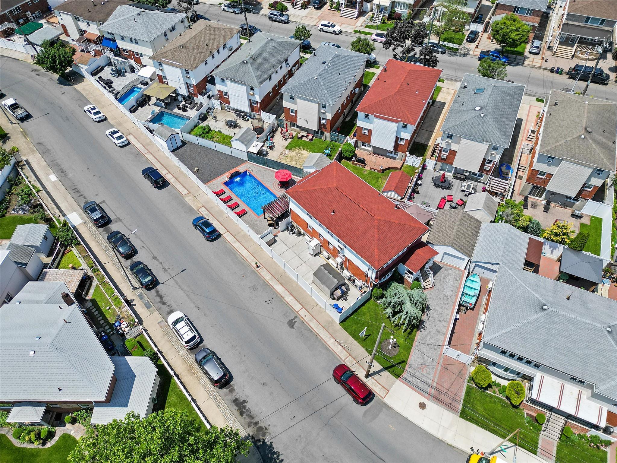 Single Family 99th  Queens, NY 11414, MLS-828602-3