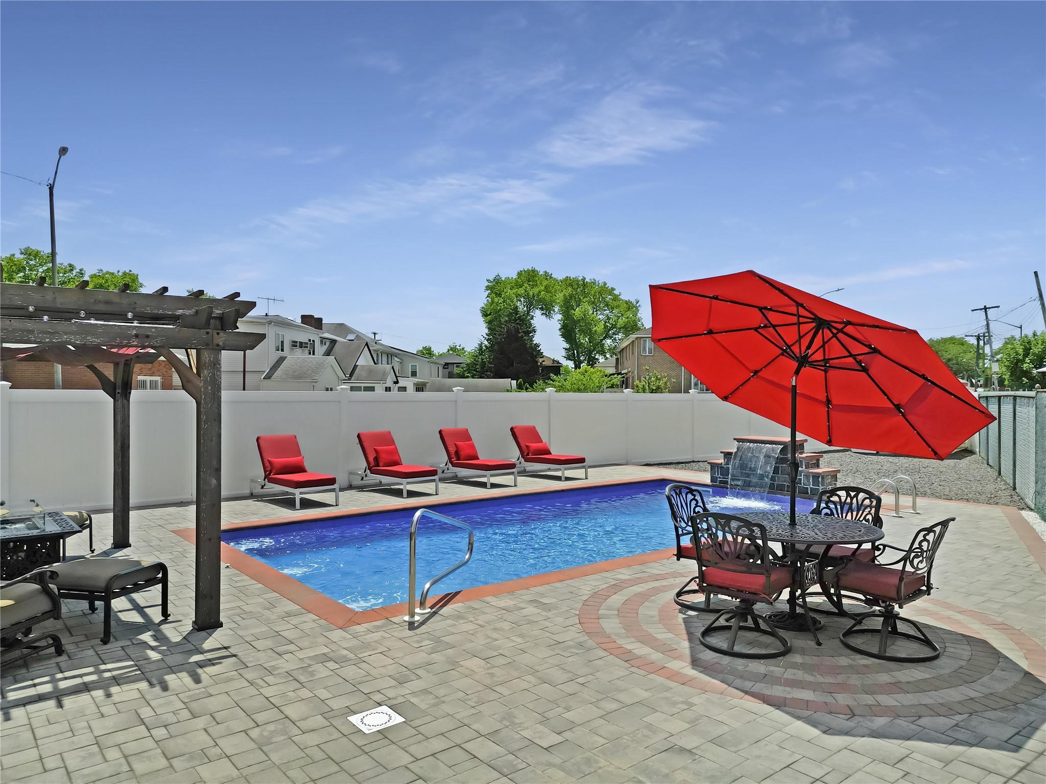 Single Family 99th  Queens, NY 11414, MLS-828602-8