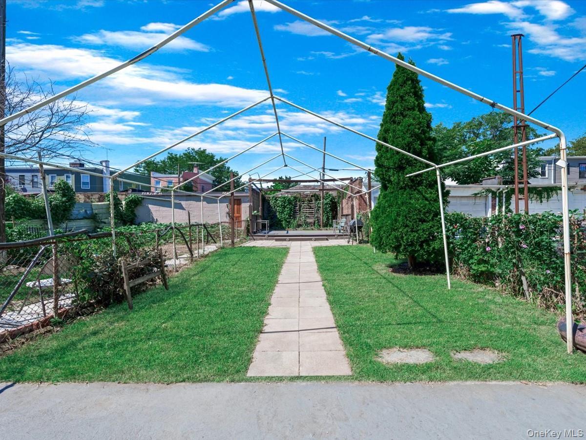 Single Family Norwood  Brooklyn, NY 11208, MLS-828605-14