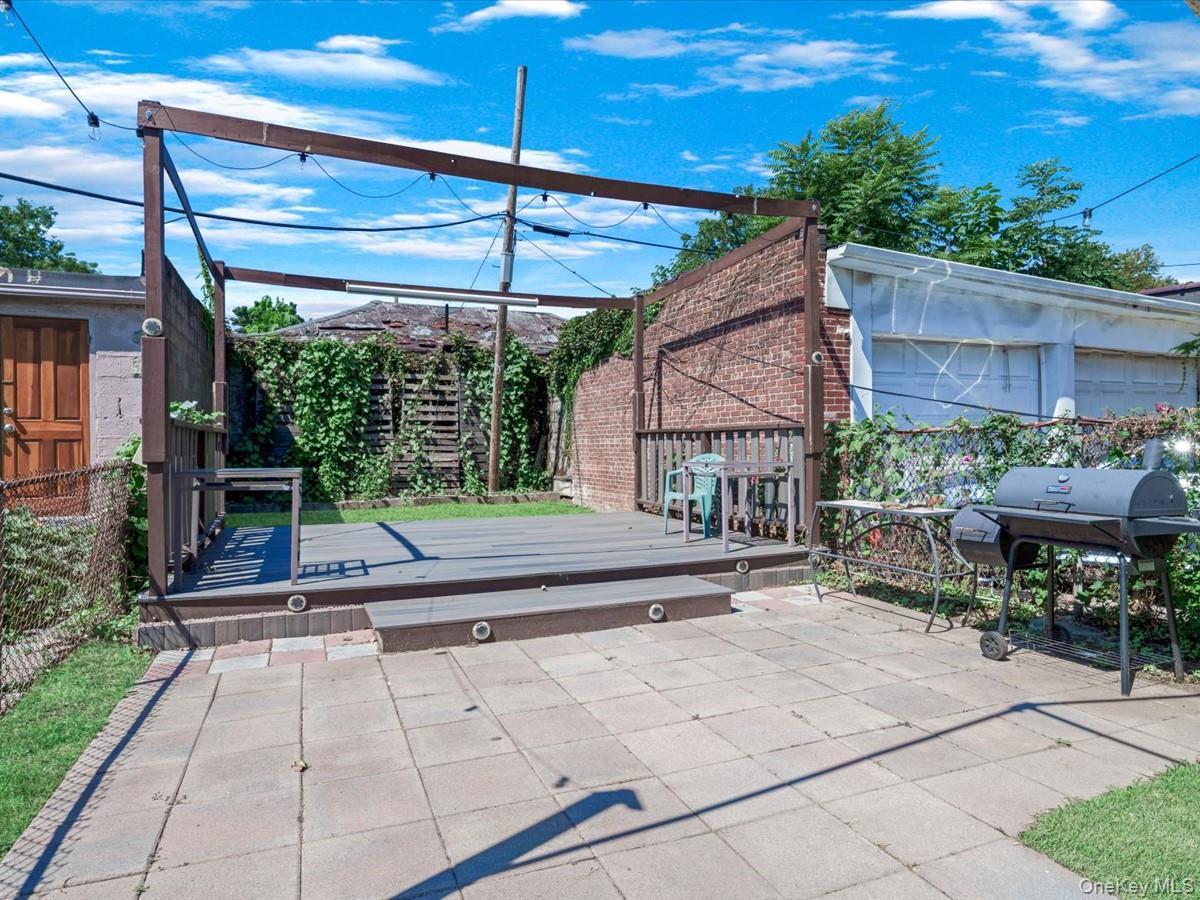 Single Family Norwood  Brooklyn, NY 11208, MLS-828605-15