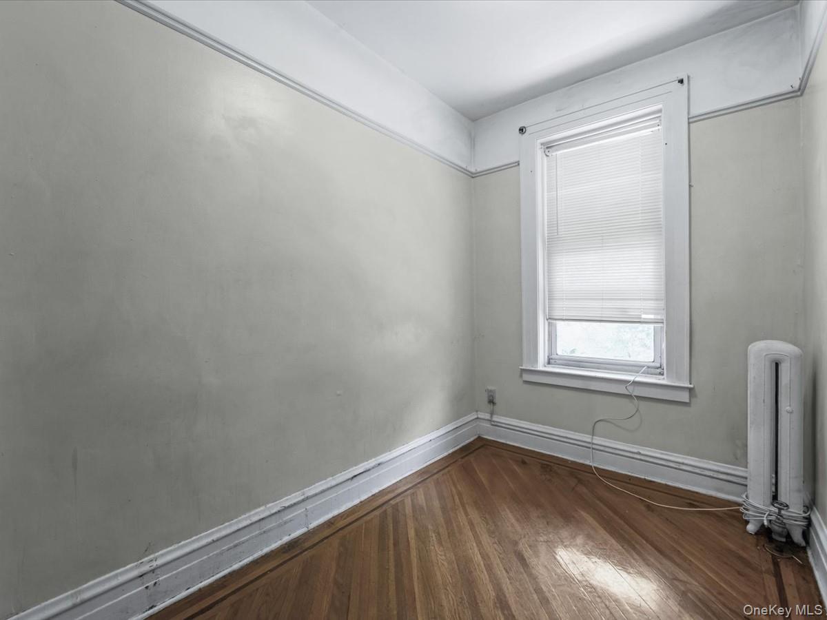 Single Family Norwood  Brooklyn, NY 11208, MLS-828605-33