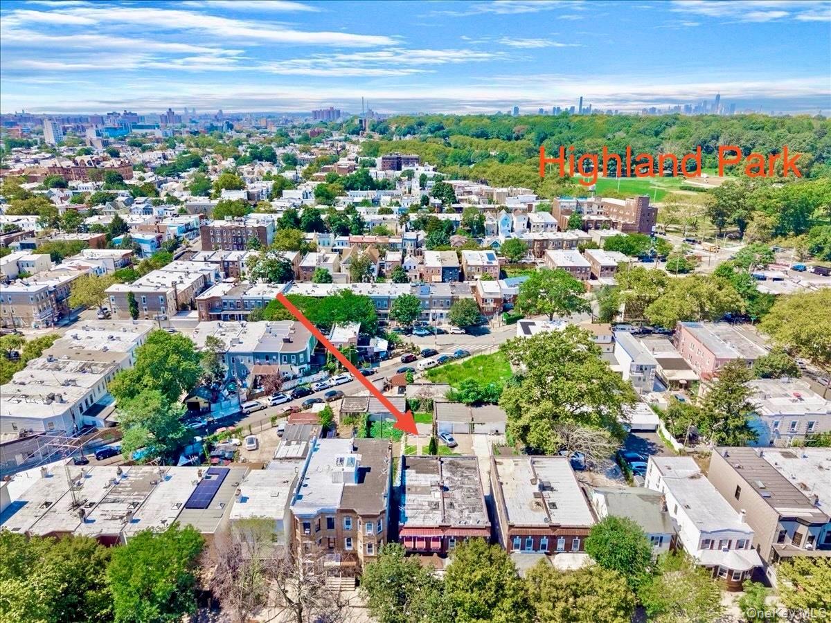 Single Family Norwood  Brooklyn, NY 11208, MLS-828605-40
