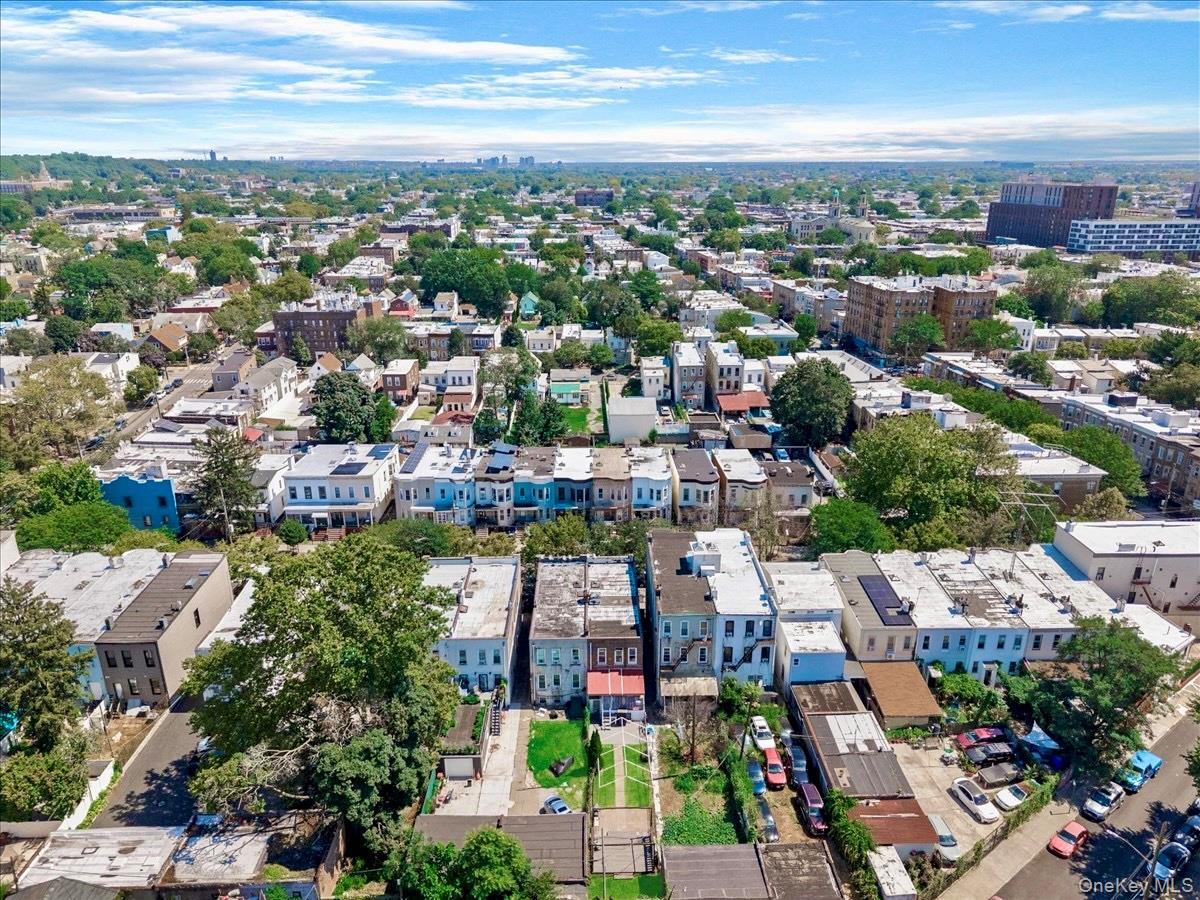 Single Family Norwood  Brooklyn, NY 11208, MLS-828605-42