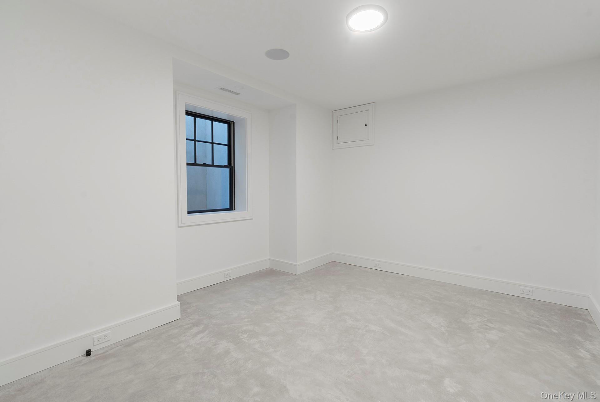 Single Family Towhee Trail Suffolk County, NY 11937, MLS-828641-17