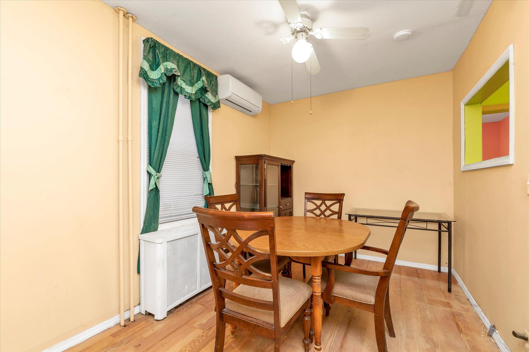 Single Family 126th  Queens, NY 11356, MLS-828653-4
