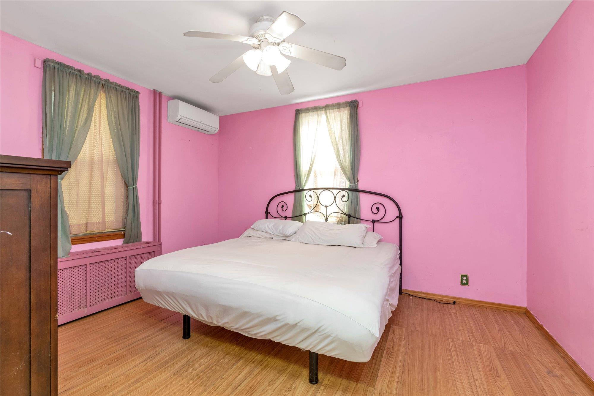 Single Family 126th  Queens, NY 11356, MLS-828653-8