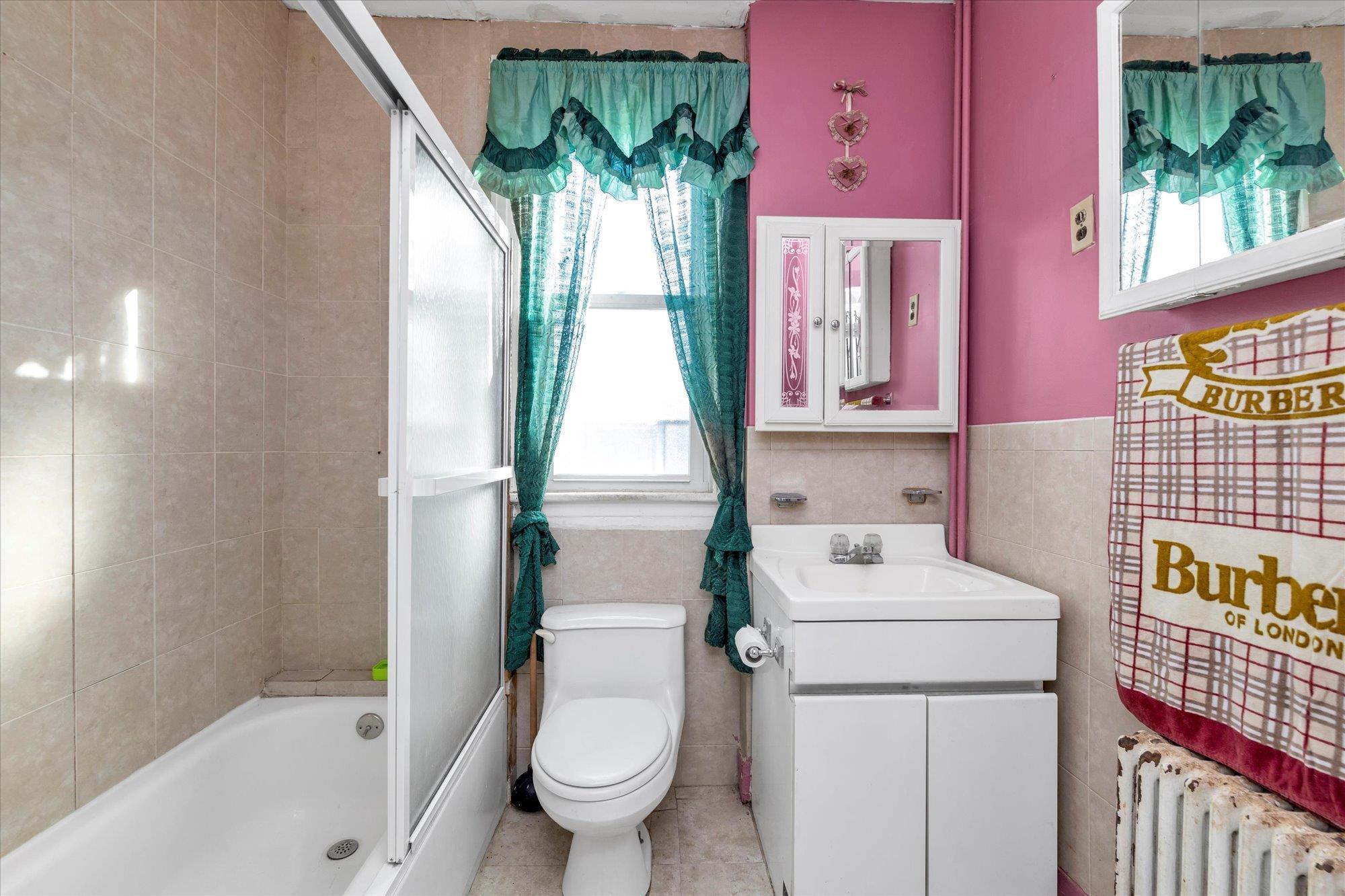 Single Family 126th  Queens, NY 11356, MLS-828653-9