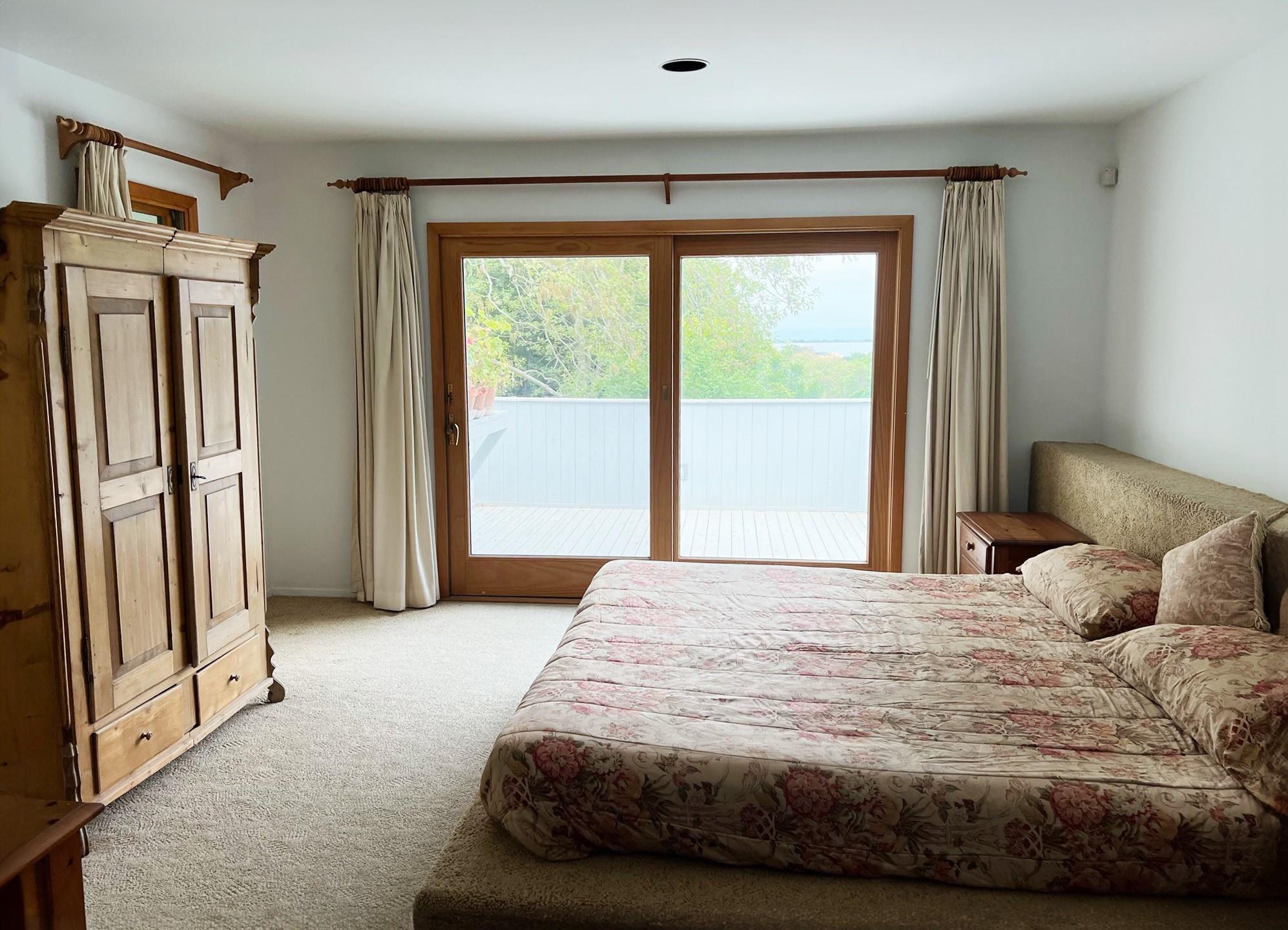 Single Family Kenwood  Suffolk County, NY 11968, MLS-828703-15
