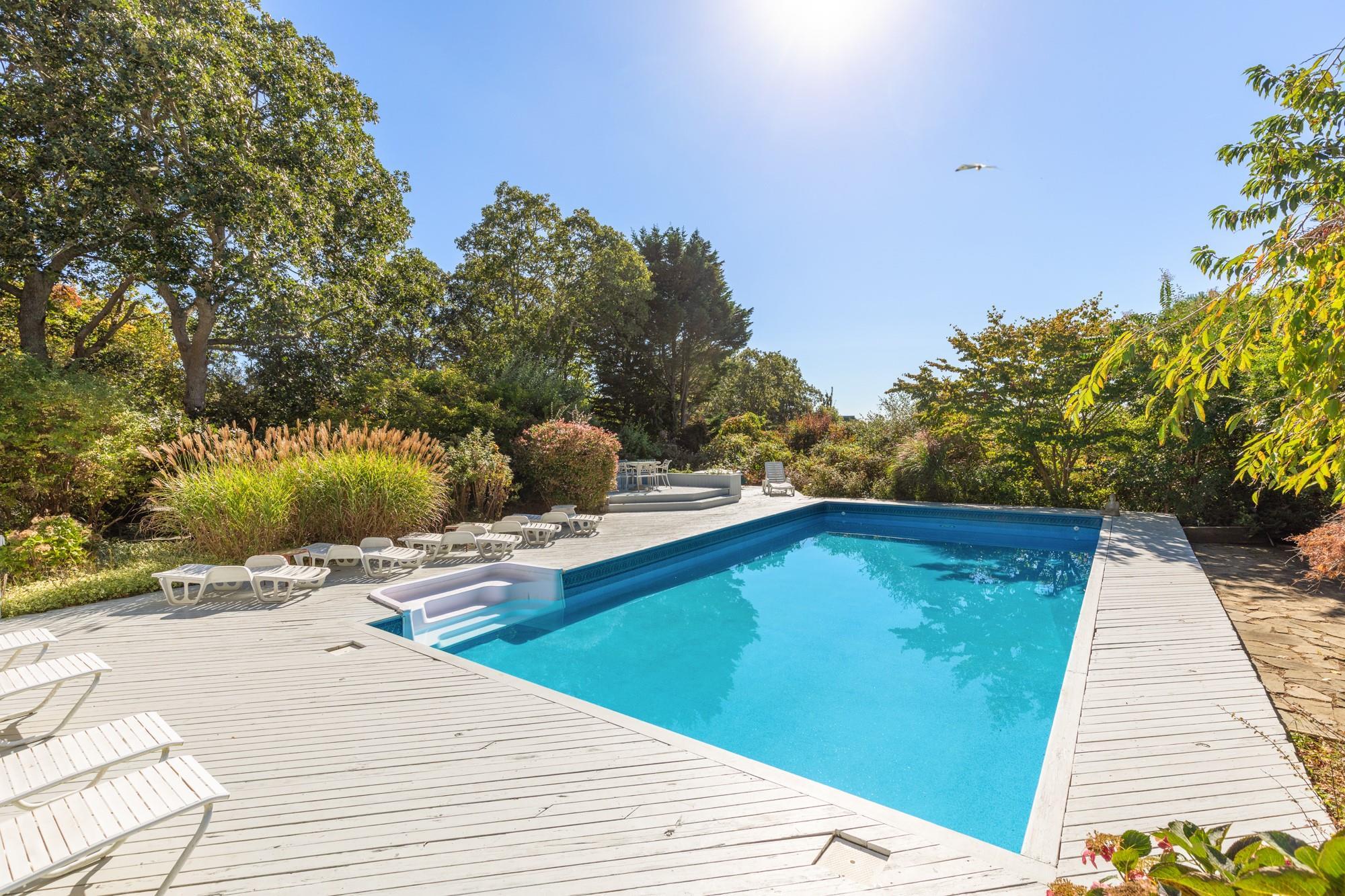 Single Family Kenwood  Suffolk County, NY 11968, MLS-828703-2