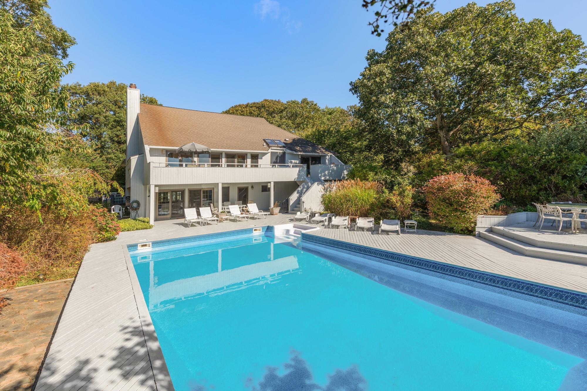 Single Family Kenwood  Suffolk County, NY 11968, MLS-828703-4