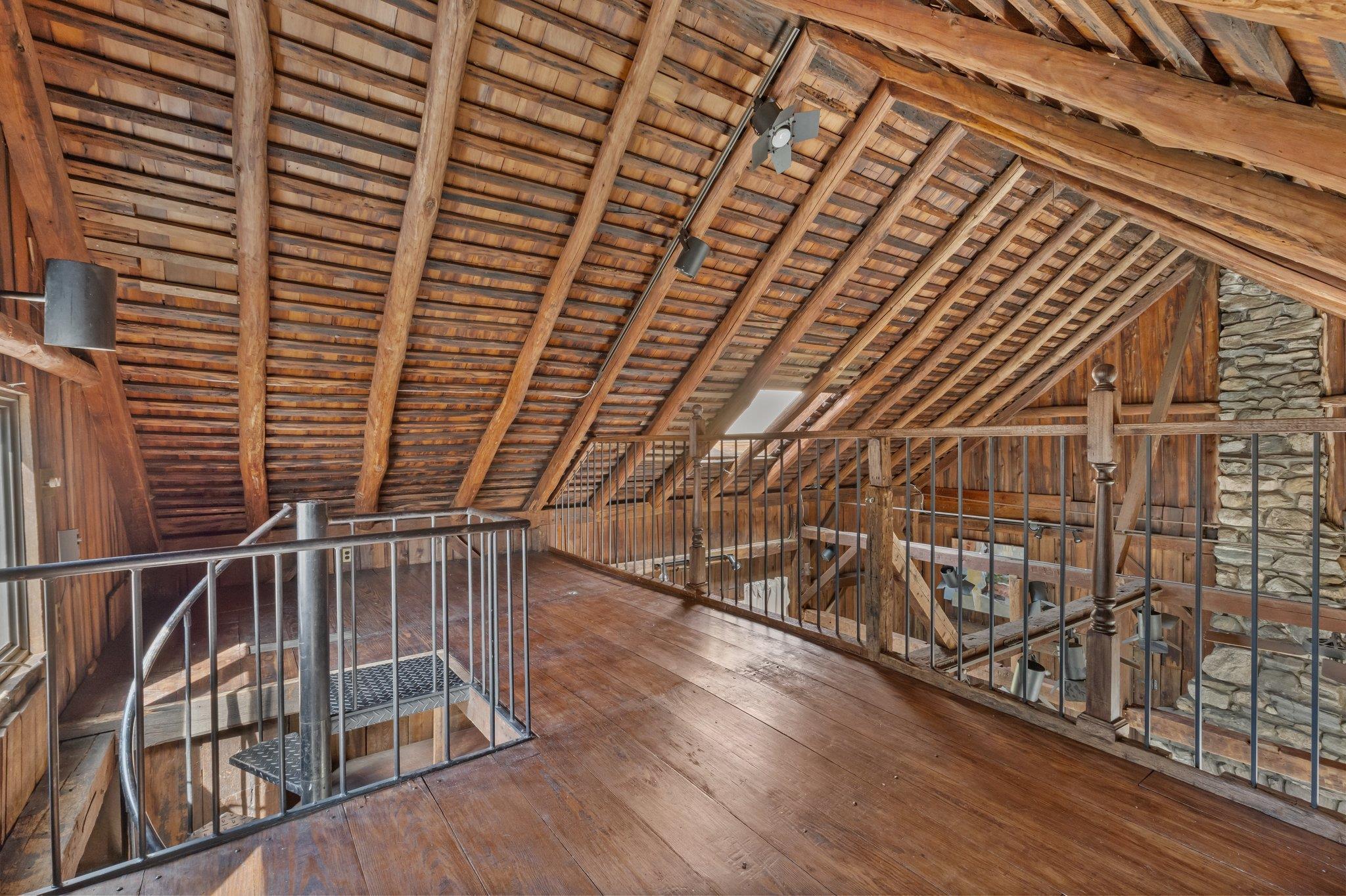 Single Family Chestnut Ridge Westchester County, NY 10549, MLS-828729-18