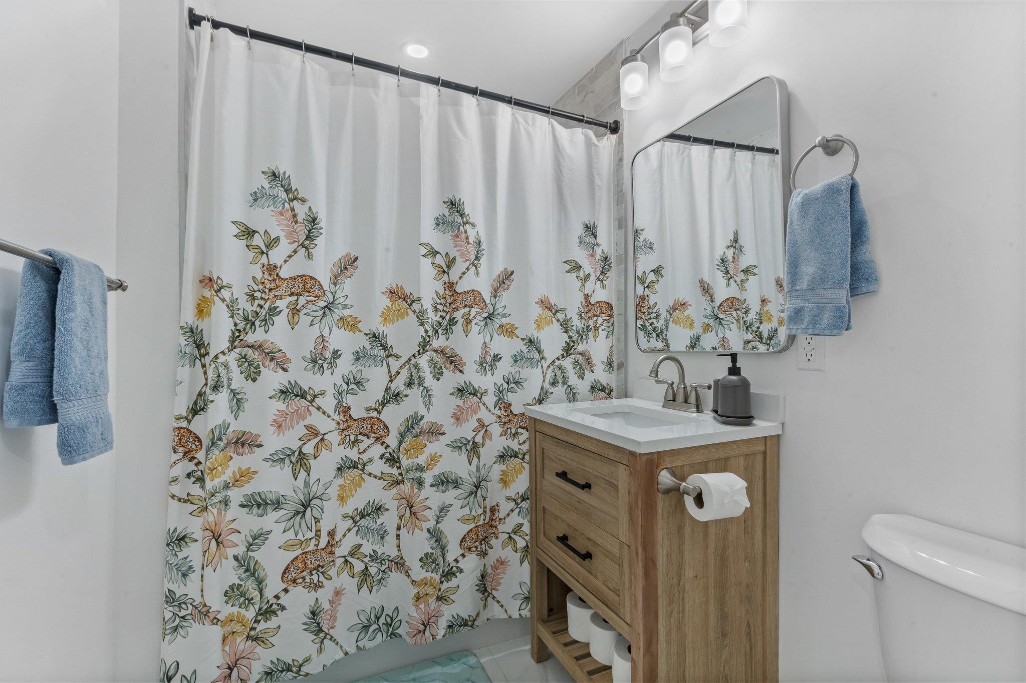 Single Family Chestnut Ridge Westchester County, NY 10549, MLS-828729-27