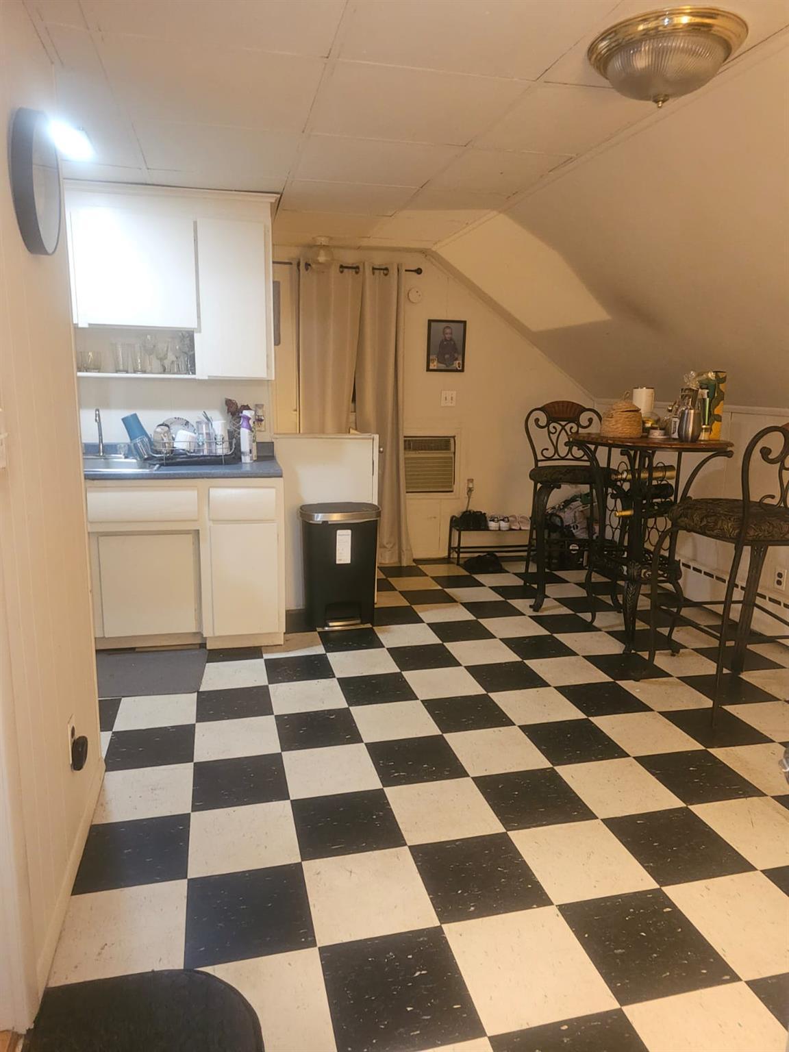 Single Family Peterson  Suffolk County, NY 11717, MLS-828738-21