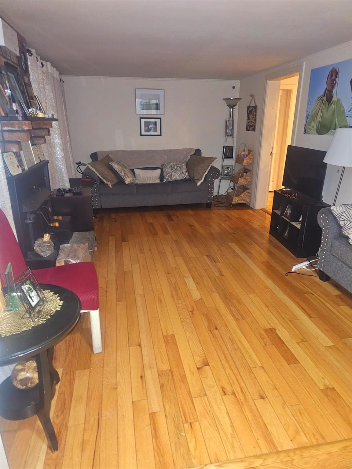 Single Family Peterson  Suffolk County, NY 11717, MLS-828738-8