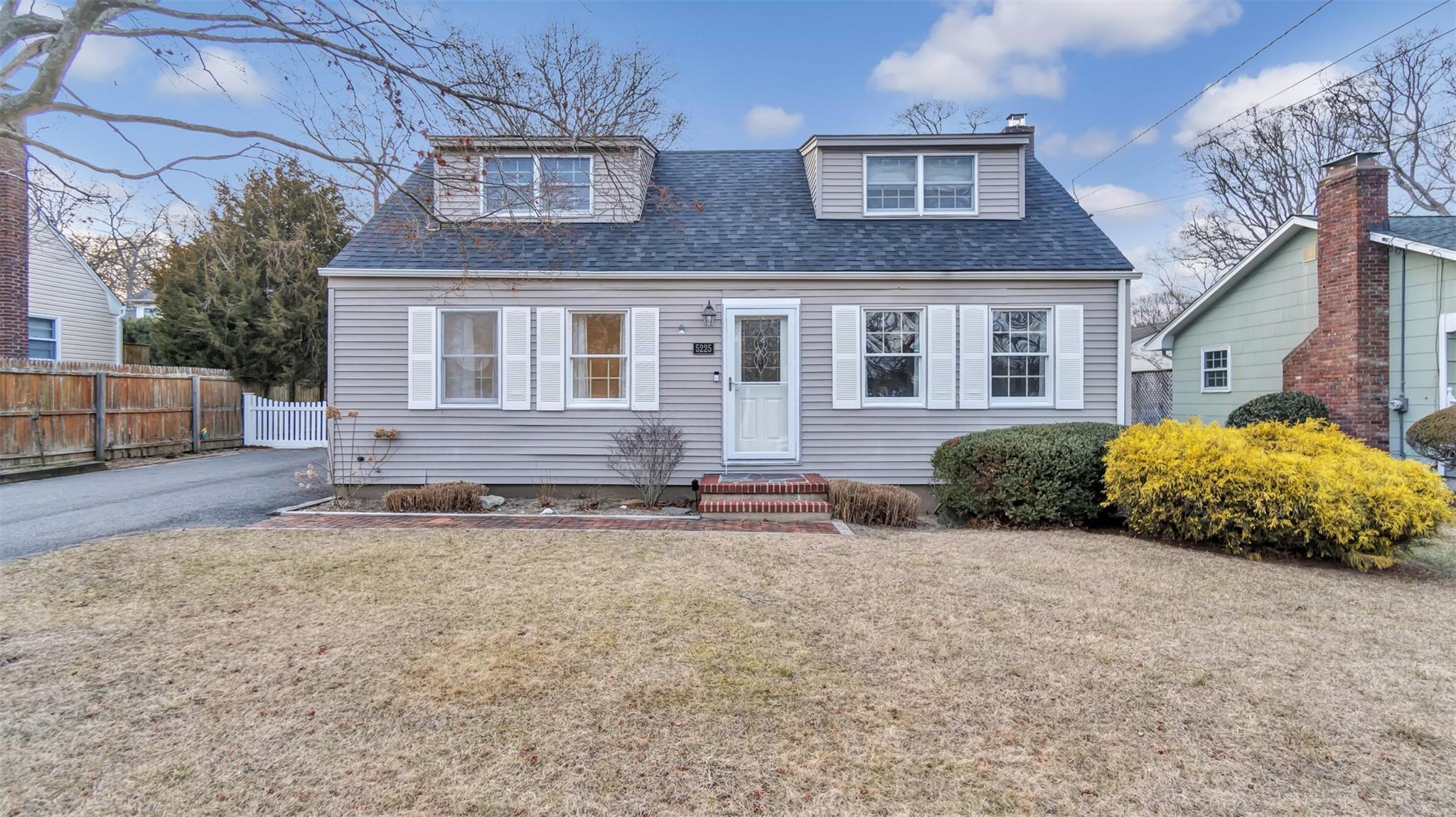 Single Family Peconic Bay  Suffolk County, NY 11948, MLS-828785-5