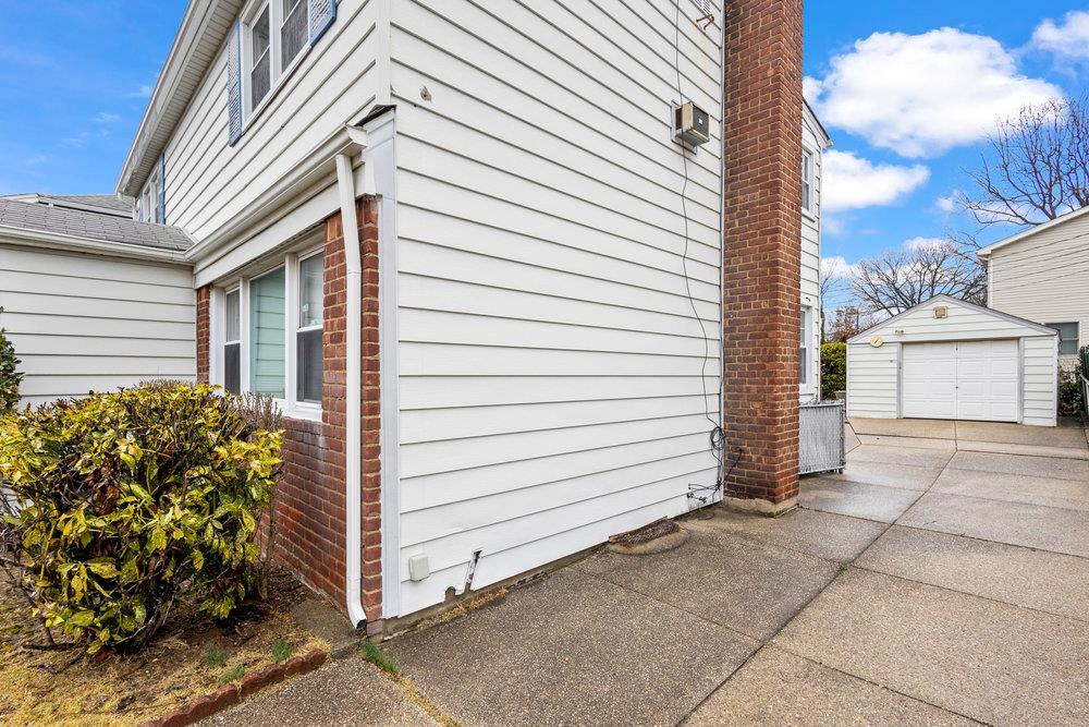 Single Family Hathaway  Nassau County, NY 11003, MLS-828810-20