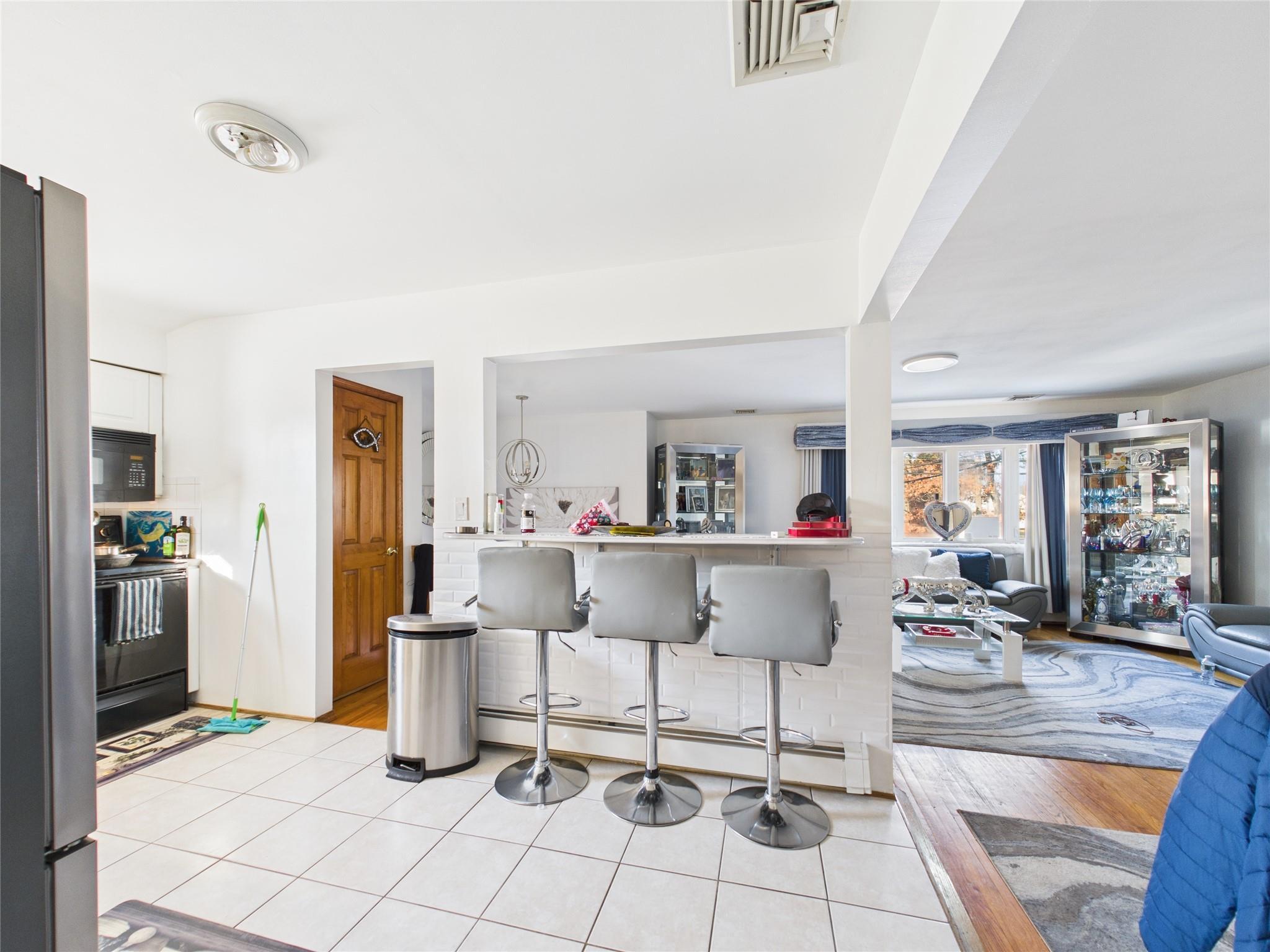 Single Family Commack  Suffolk County, NY 11729, MLS-828819-10