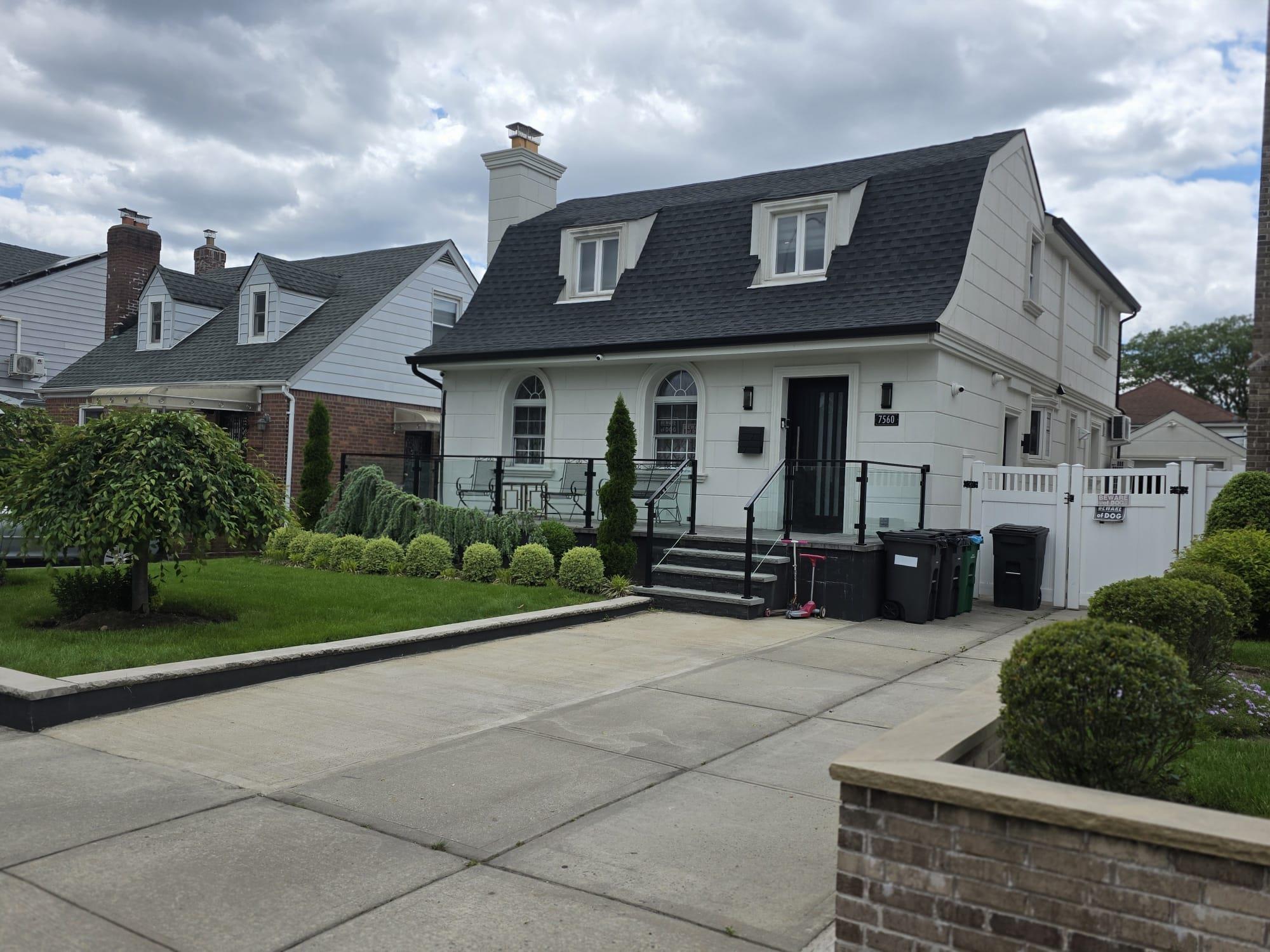 Single Family 180th  Queens, NY 11366, MLS-828831-27