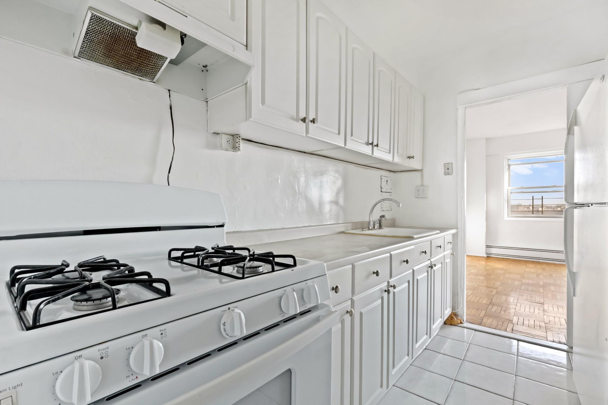 Coop Fordham Hill  Bronx, NY 10468, MLS-828854-15
