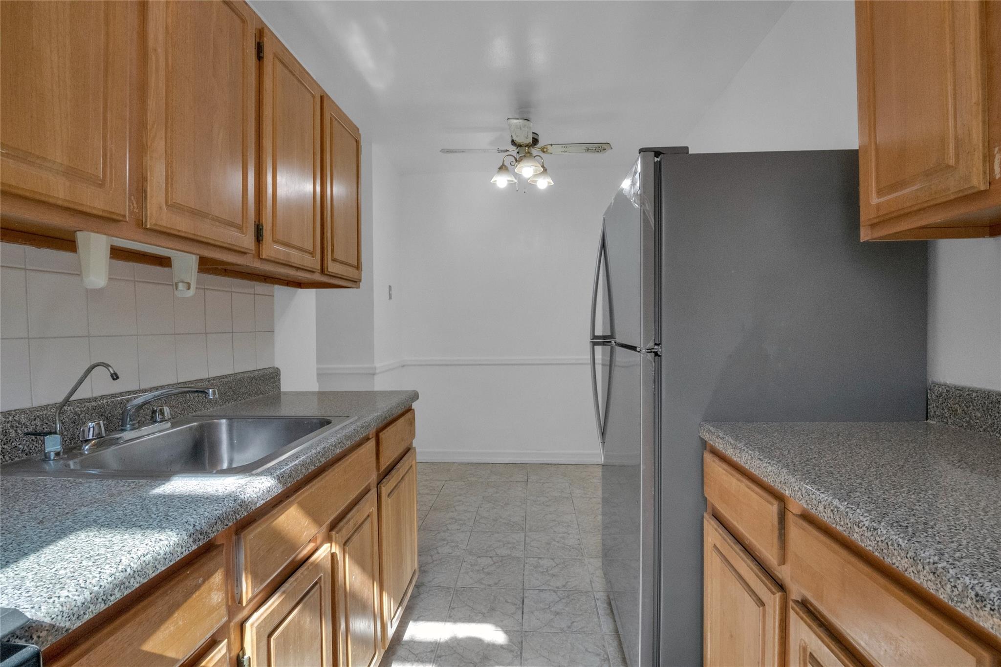 Coop Greystone  Bronx, NY 10463, MLS-828930-9
