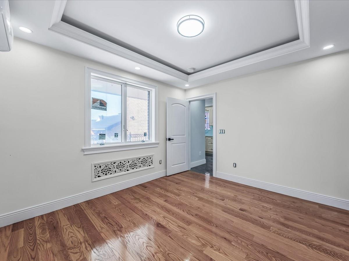 Single Family 204  Queens, NY 11361, MLS-828937-17