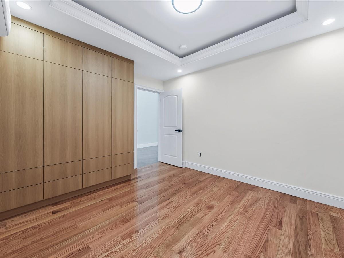 Single Family 204  Queens, NY 11361, MLS-828937-20