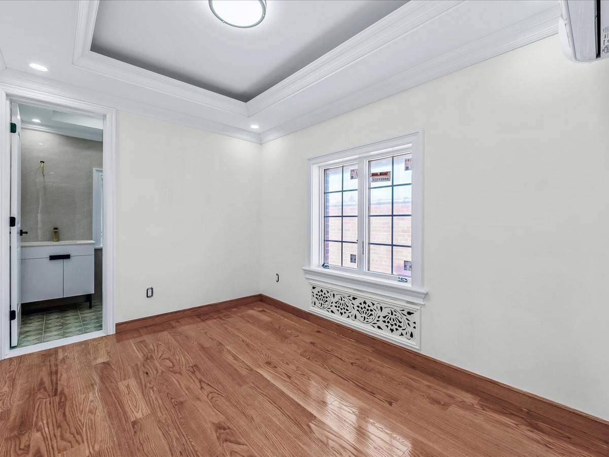 Single Family 204  Queens, NY 11361, MLS-828937-30