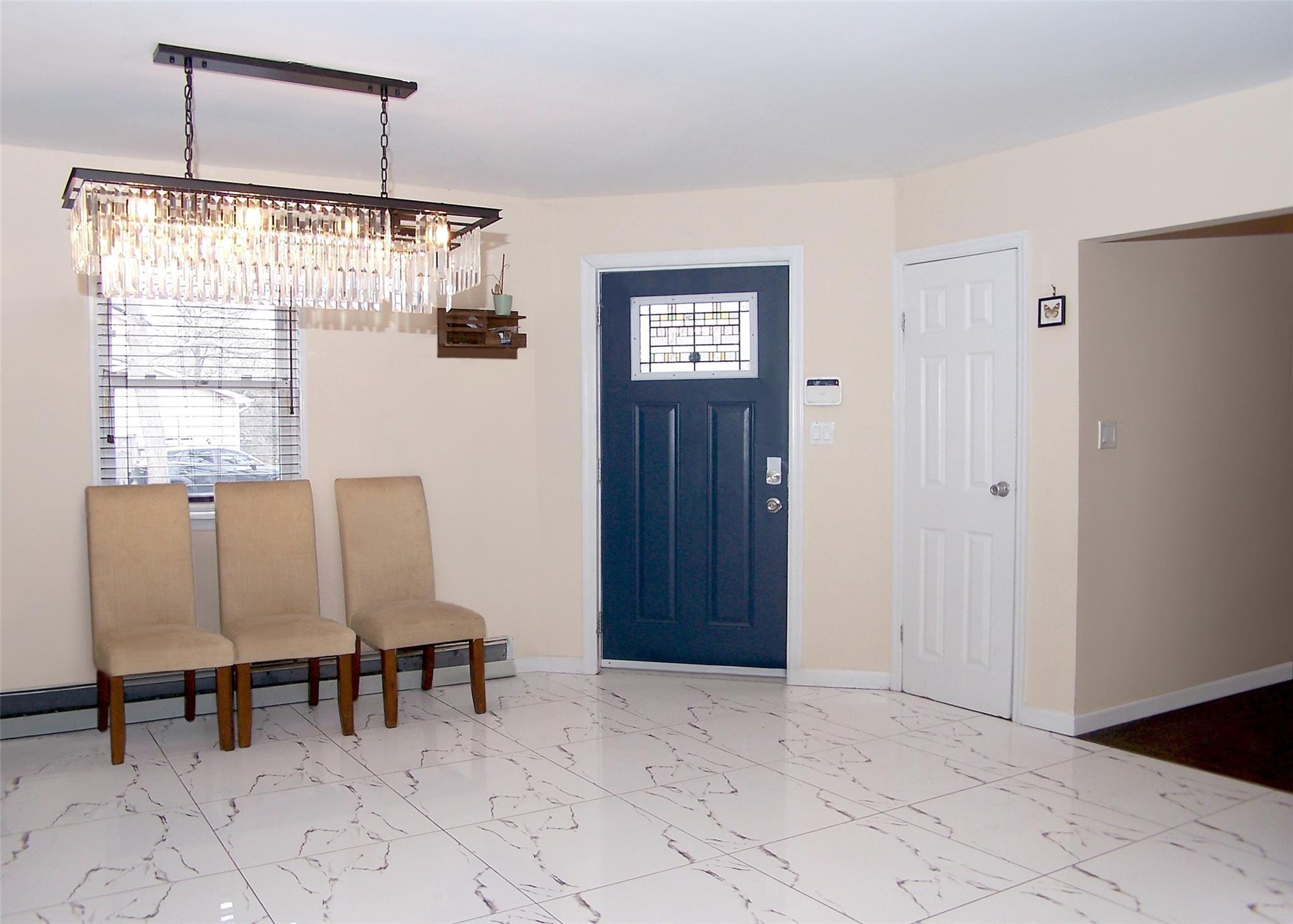 Single Family Pineoaks  Suffolk County, NY 11738, MLS-828962-10