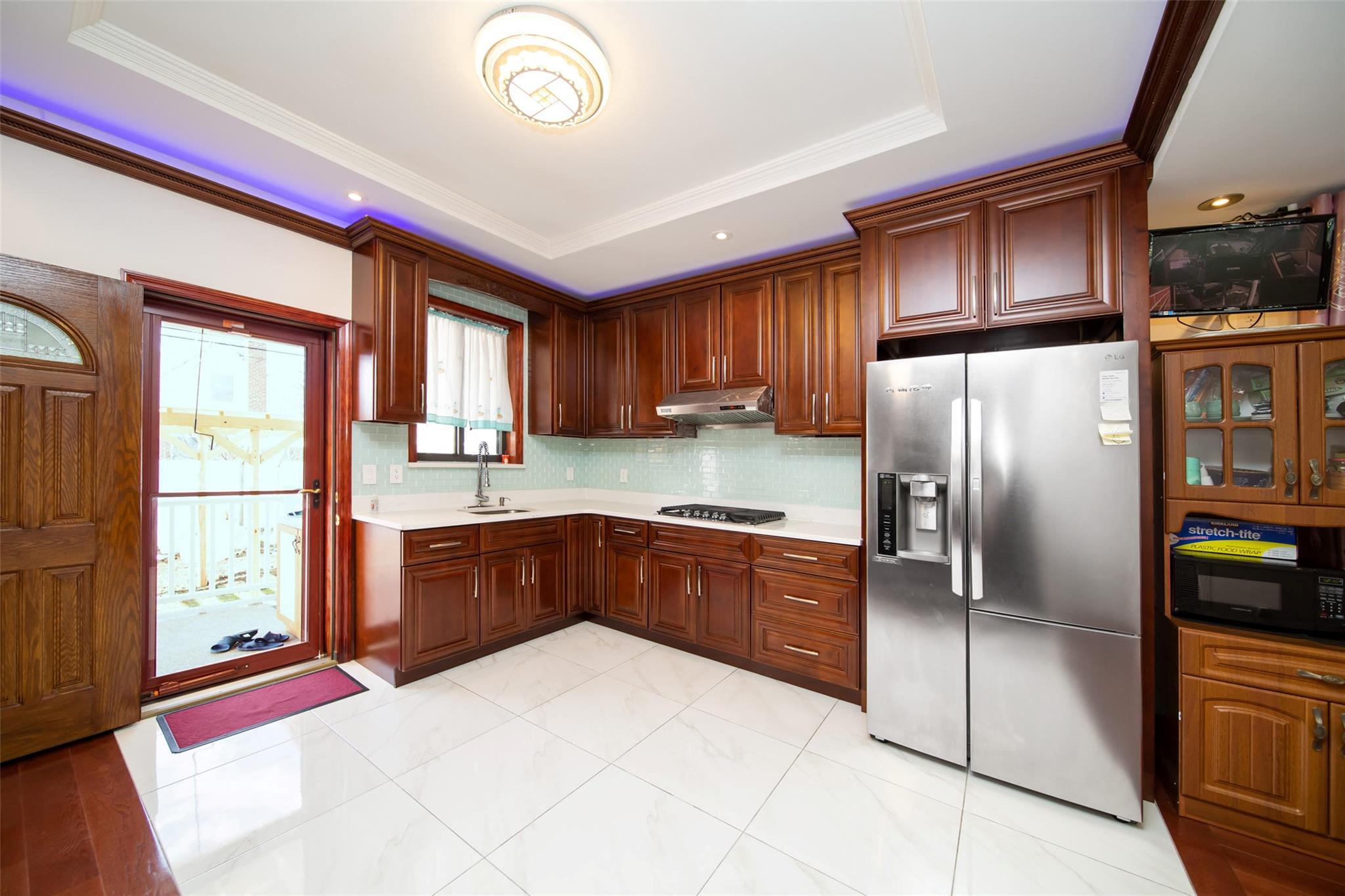 Single Family 187th  Queens, NY 11365, MLS-829032-13