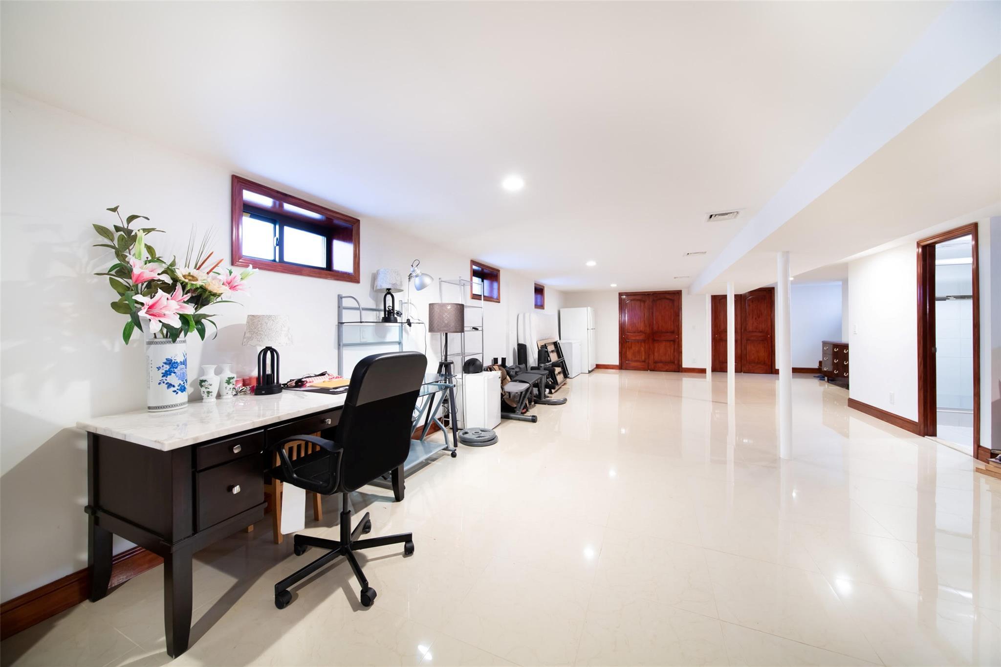 Single Family 187th  Queens, NY 11365, MLS-829032-9