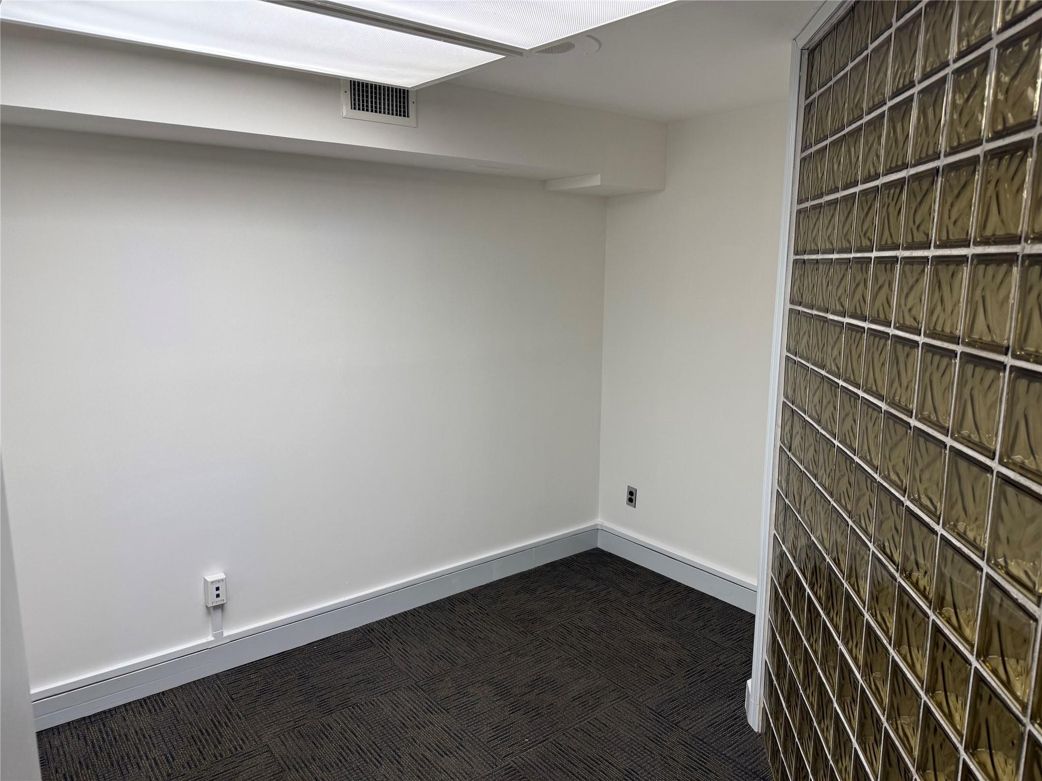 Commercial Lease Williamsbridge  Bronx, NY 10461, MLS-829043-10