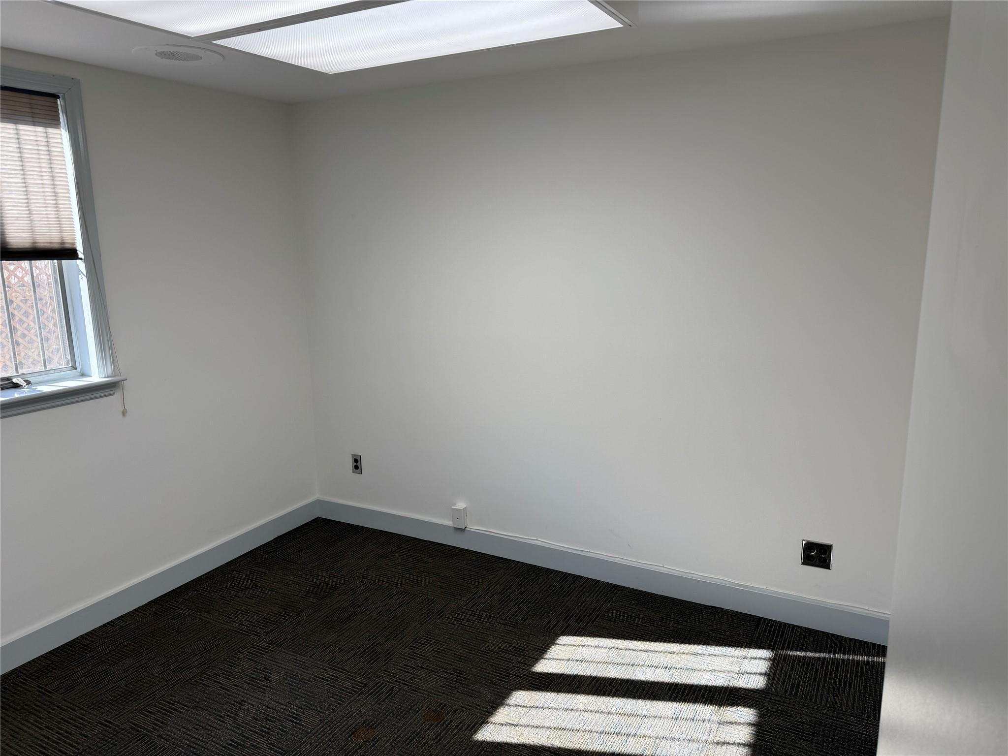 Commercial Lease Williamsbridge  Bronx, NY 10461, MLS-829043-11