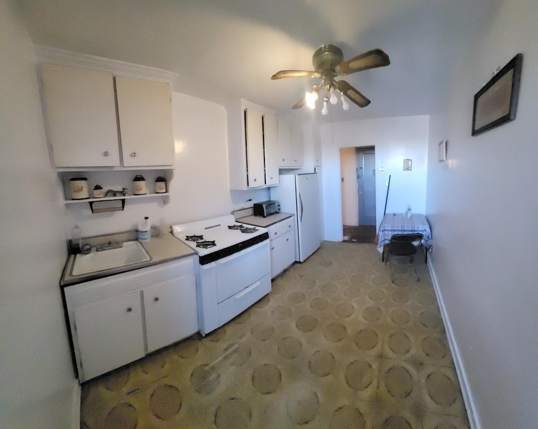 Coop Avenue H  Brooklyn, NY 11210, MLS-829050-4