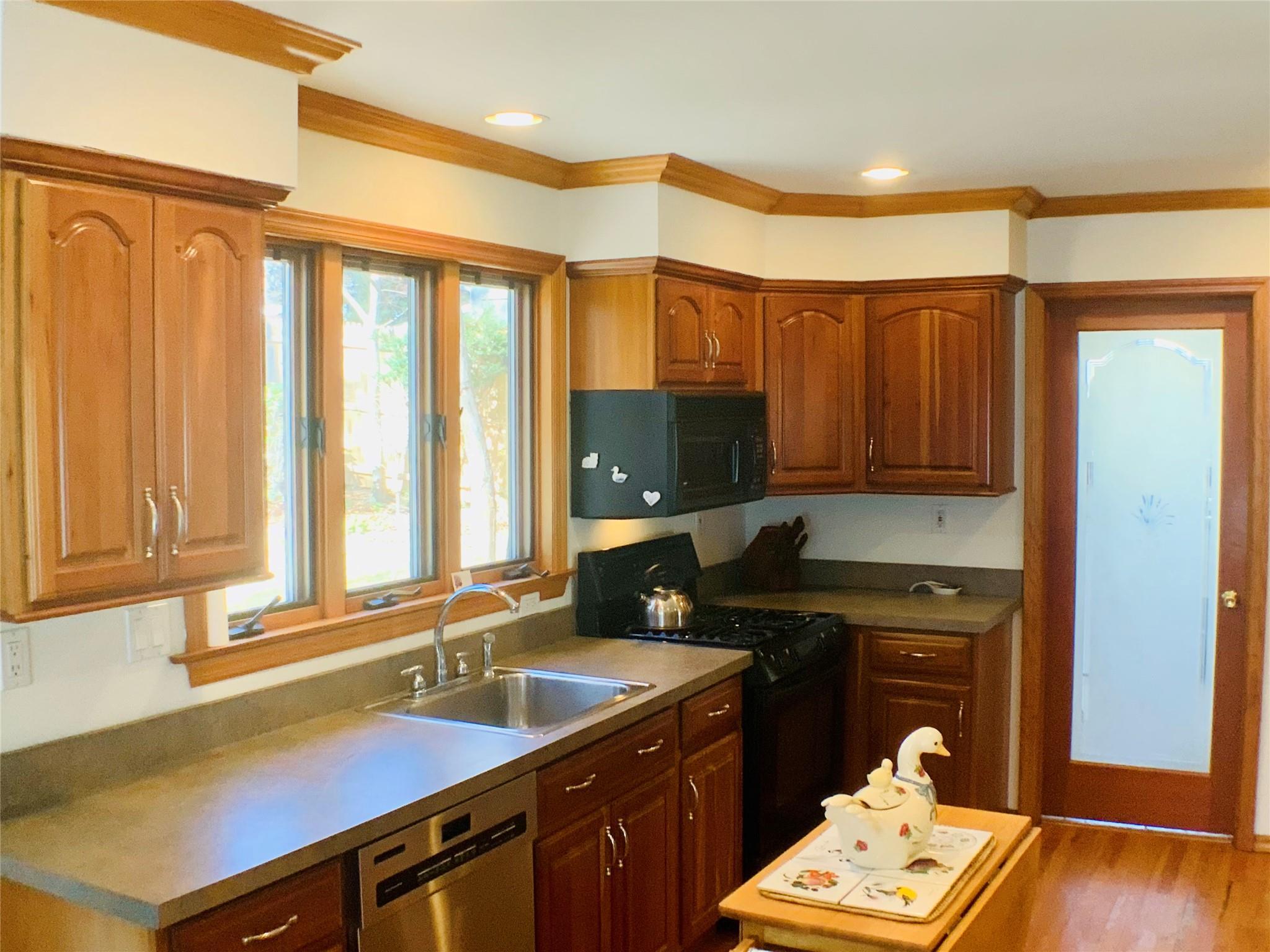 Single Family Oak  Suffolk County, NY 11792, MLS-829067-13