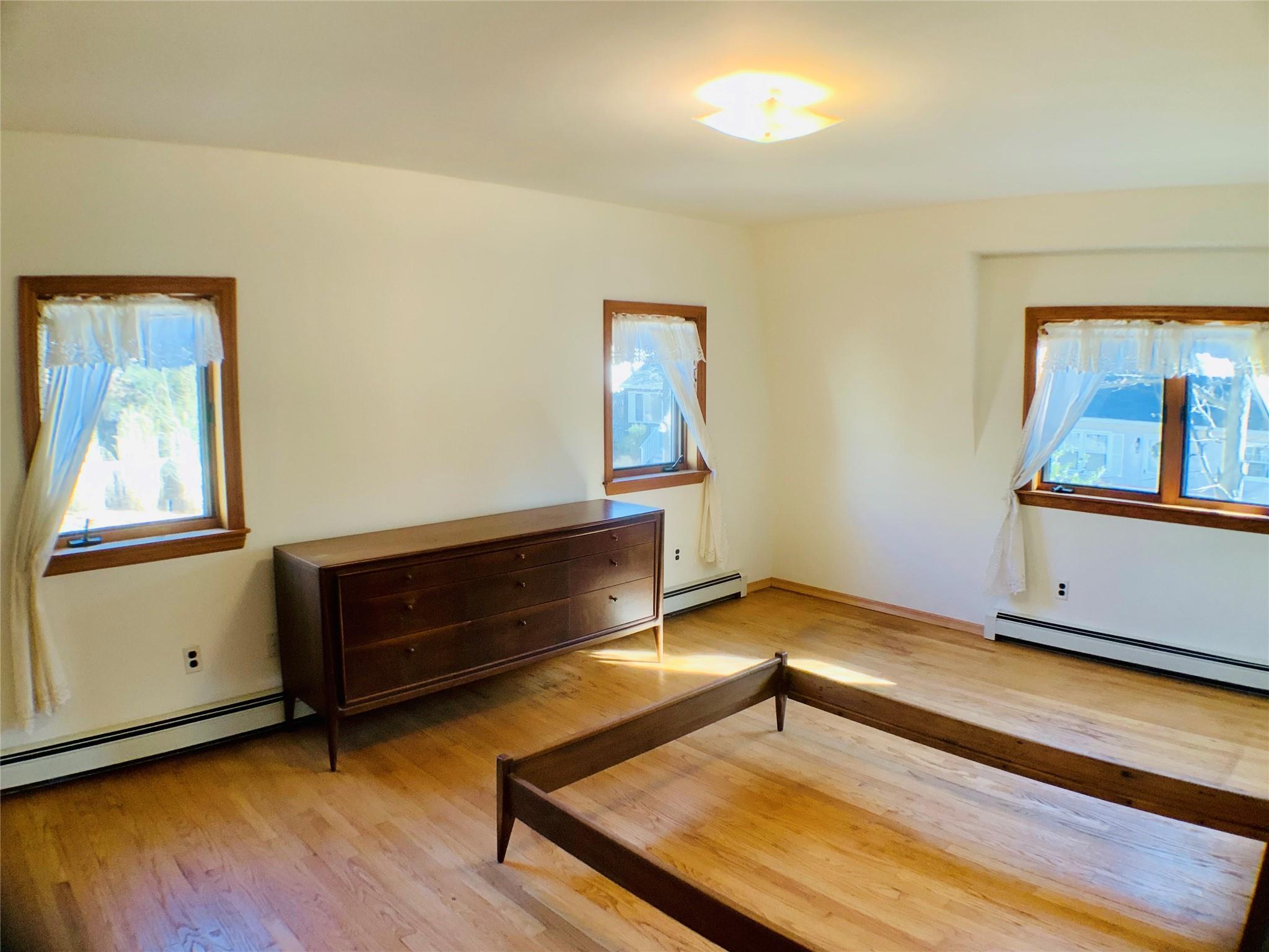 Single Family Oak  Suffolk County, NY 11792, MLS-829067-23