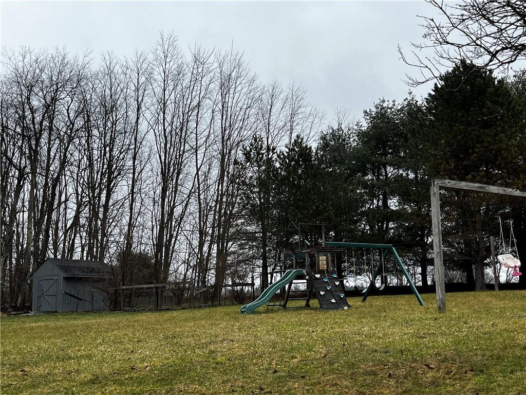 Single Family Ingalside  Greene County, NY 12083, MLS-829100-11