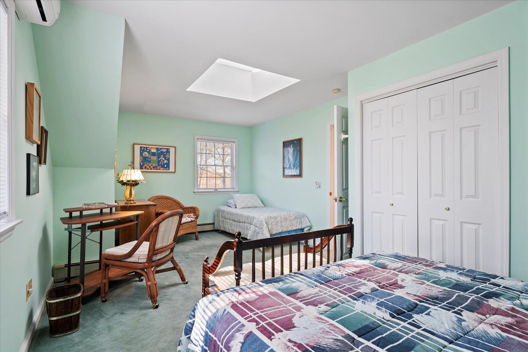 Single Family Pier  Suffolk County, NY 11901, MLS-829196-22